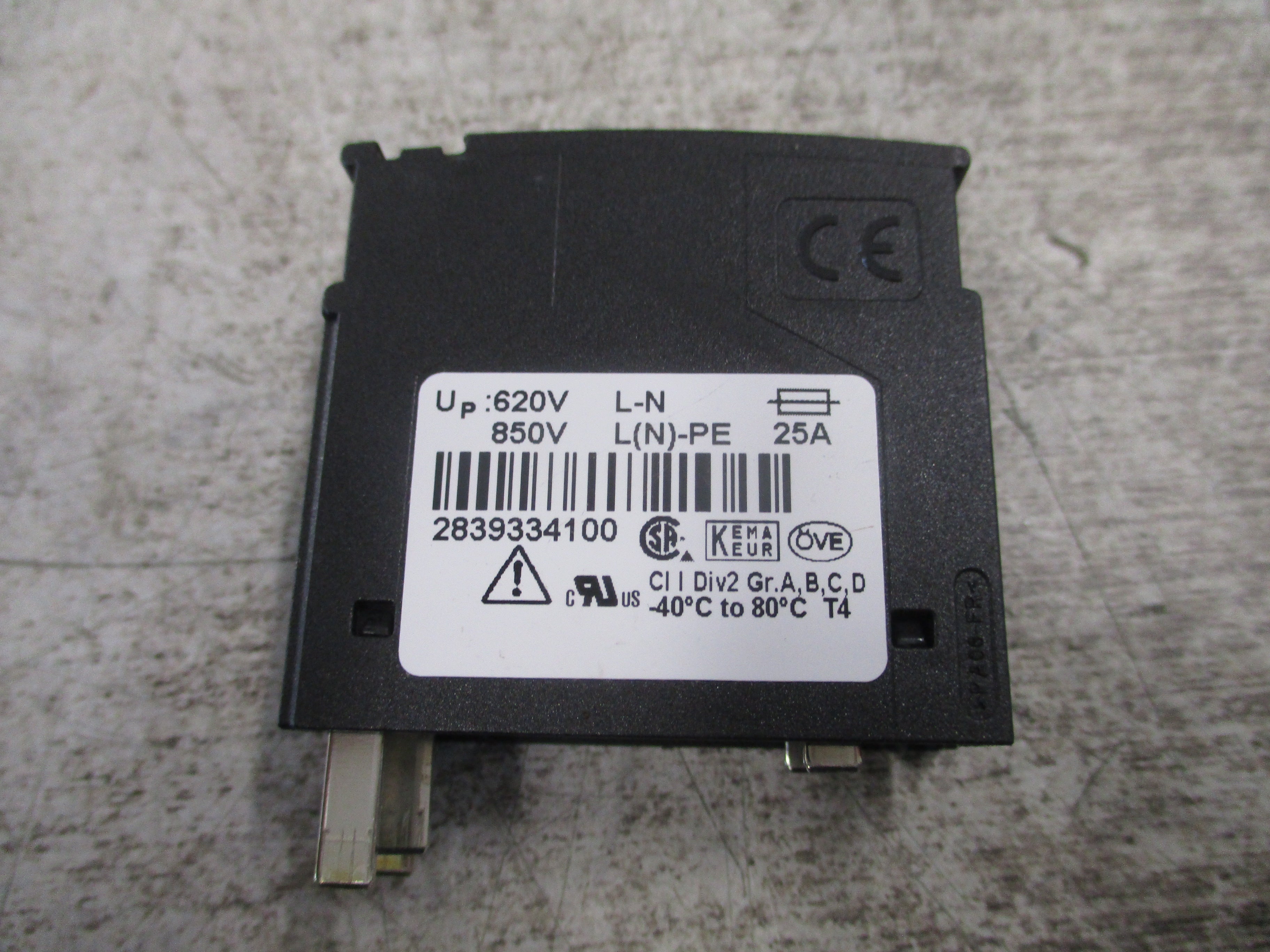 Phoenix Contact Plugtrab Module PT 2-PE/S 120AC-ST 150VAC 26A Used