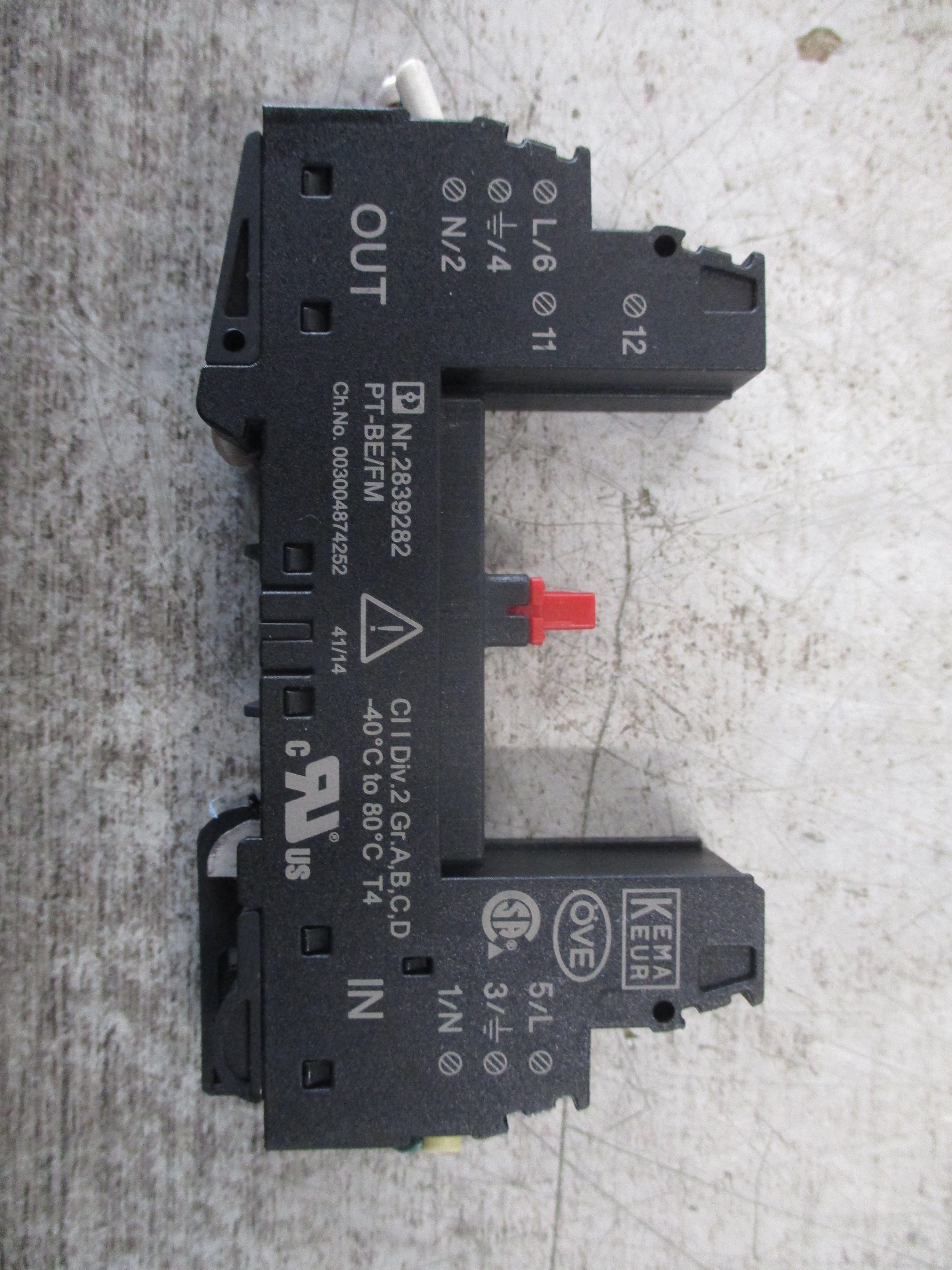 Phoenix Contact PT-BE/FM Base 2839282 Used