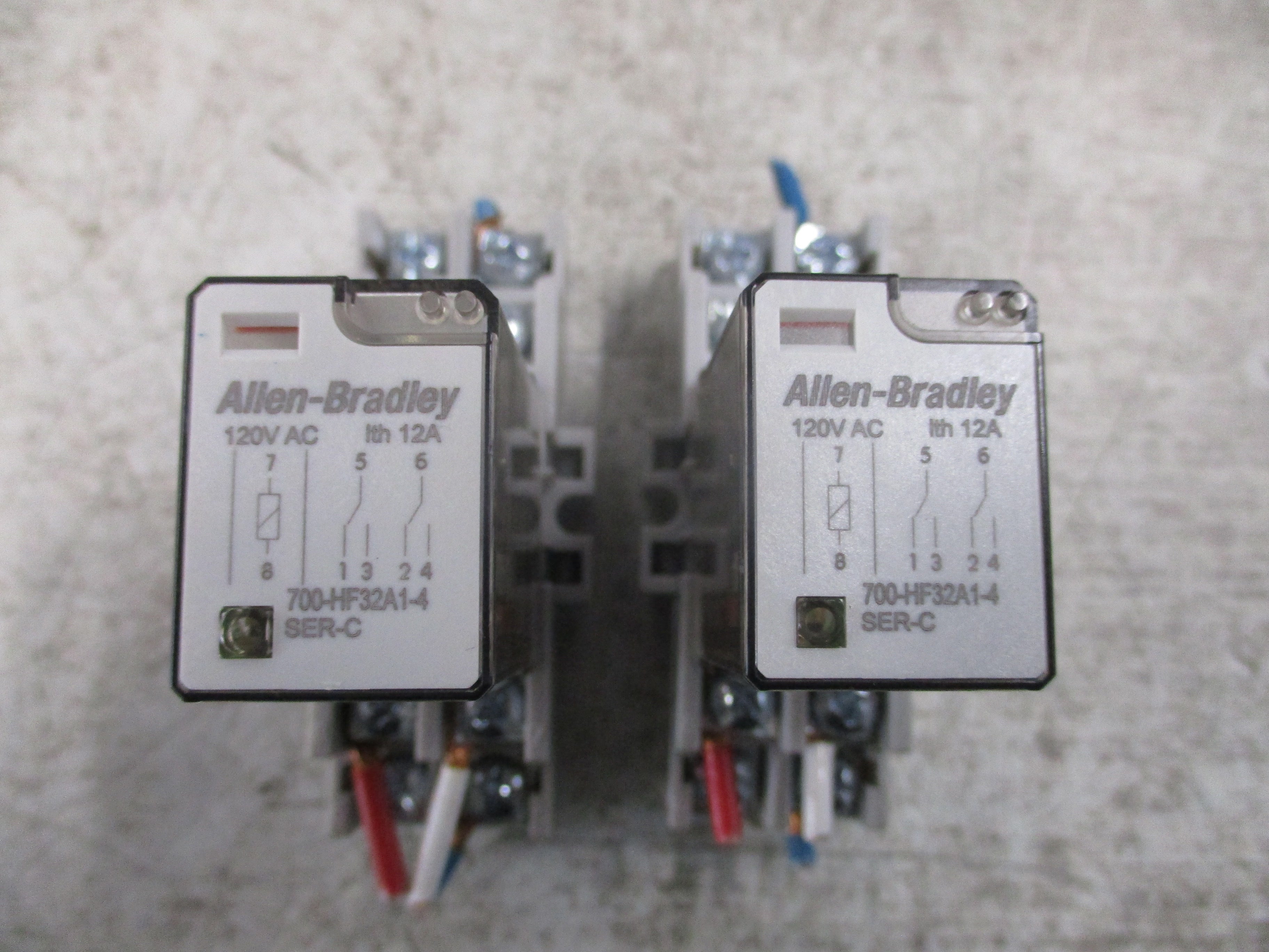 Allen-Bradley Relay 700-HF32A1-4 Ser. C 120V Coil W/Base *Lot of 2* Used