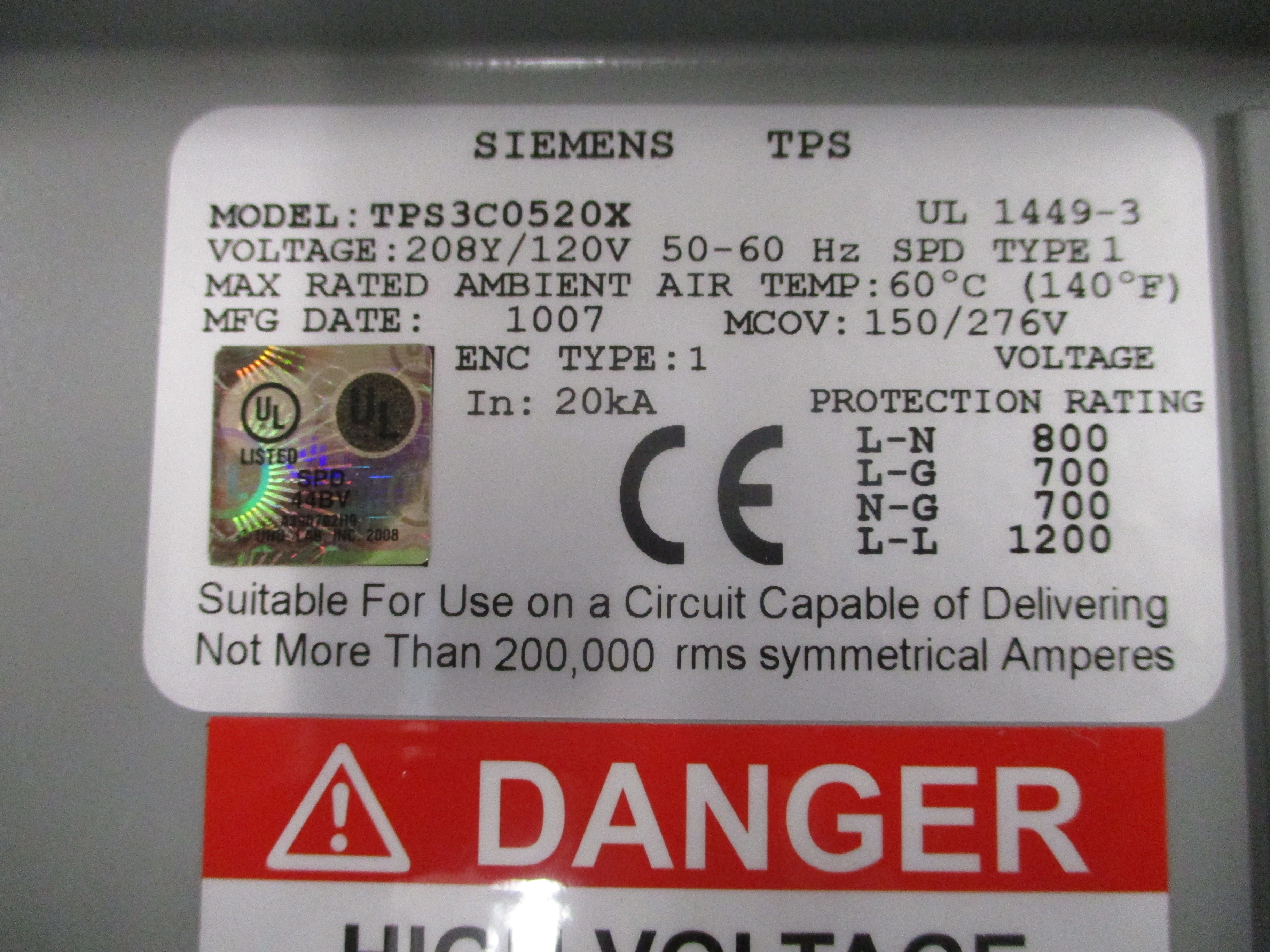 Siemens TPS Surge Suppression Device TPS3C0520X 208Y/120V 50/60Hz MCOV: 150/276V