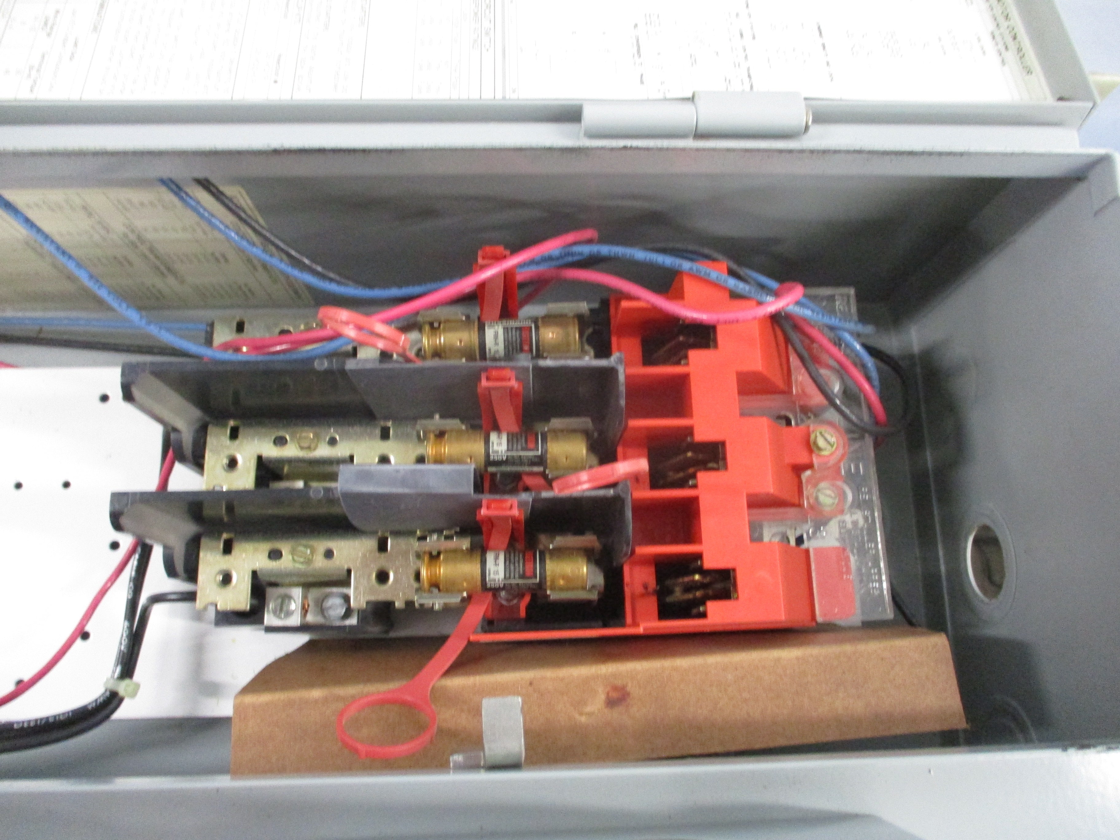 Cutler-Hammer Fusible Size 0 Combination ECN1811BJB Ser. A1 Used