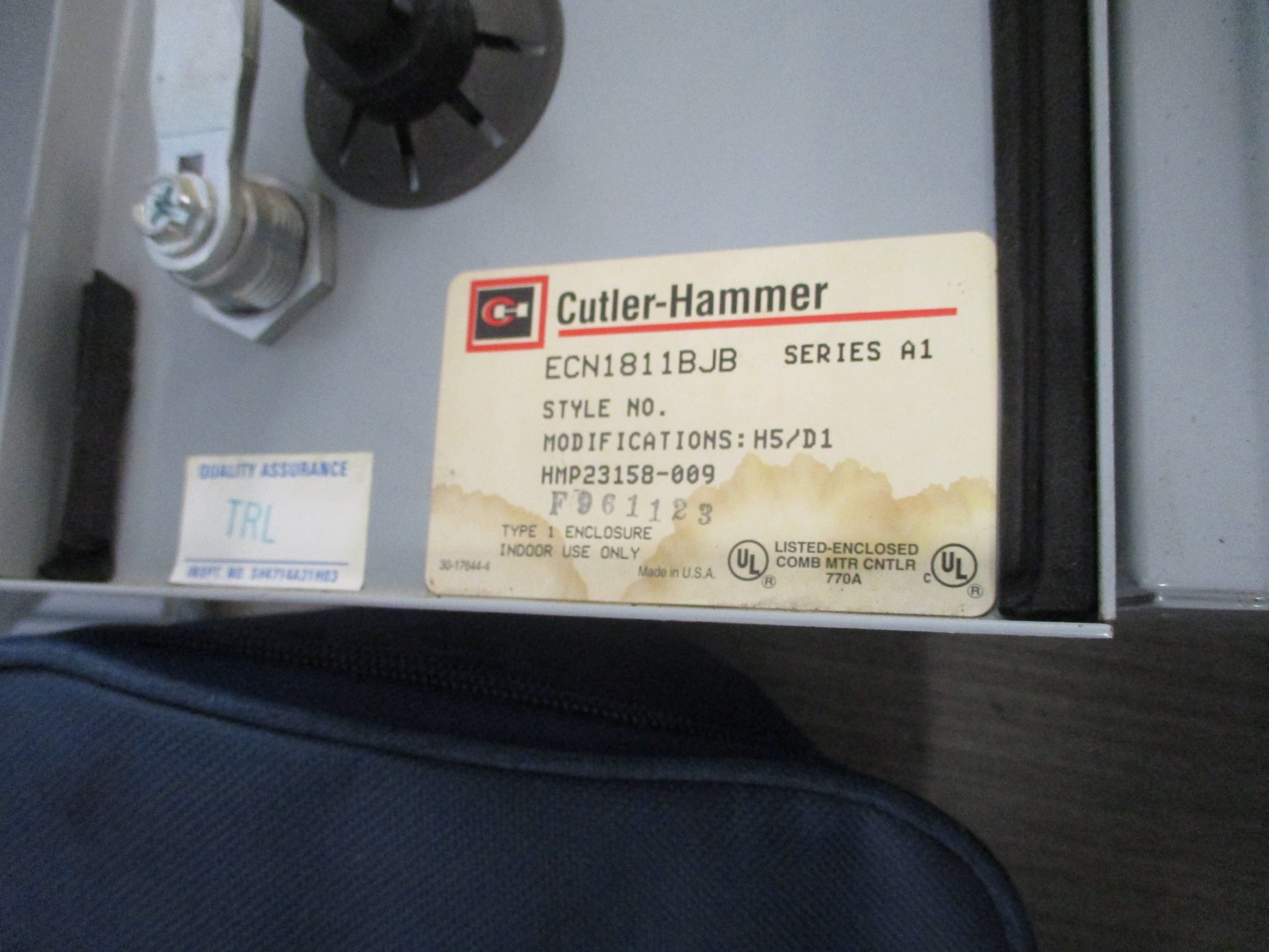 Cutler-Hammer Fusible Size 0 Combination ECN1811BJB Ser. A1 Used