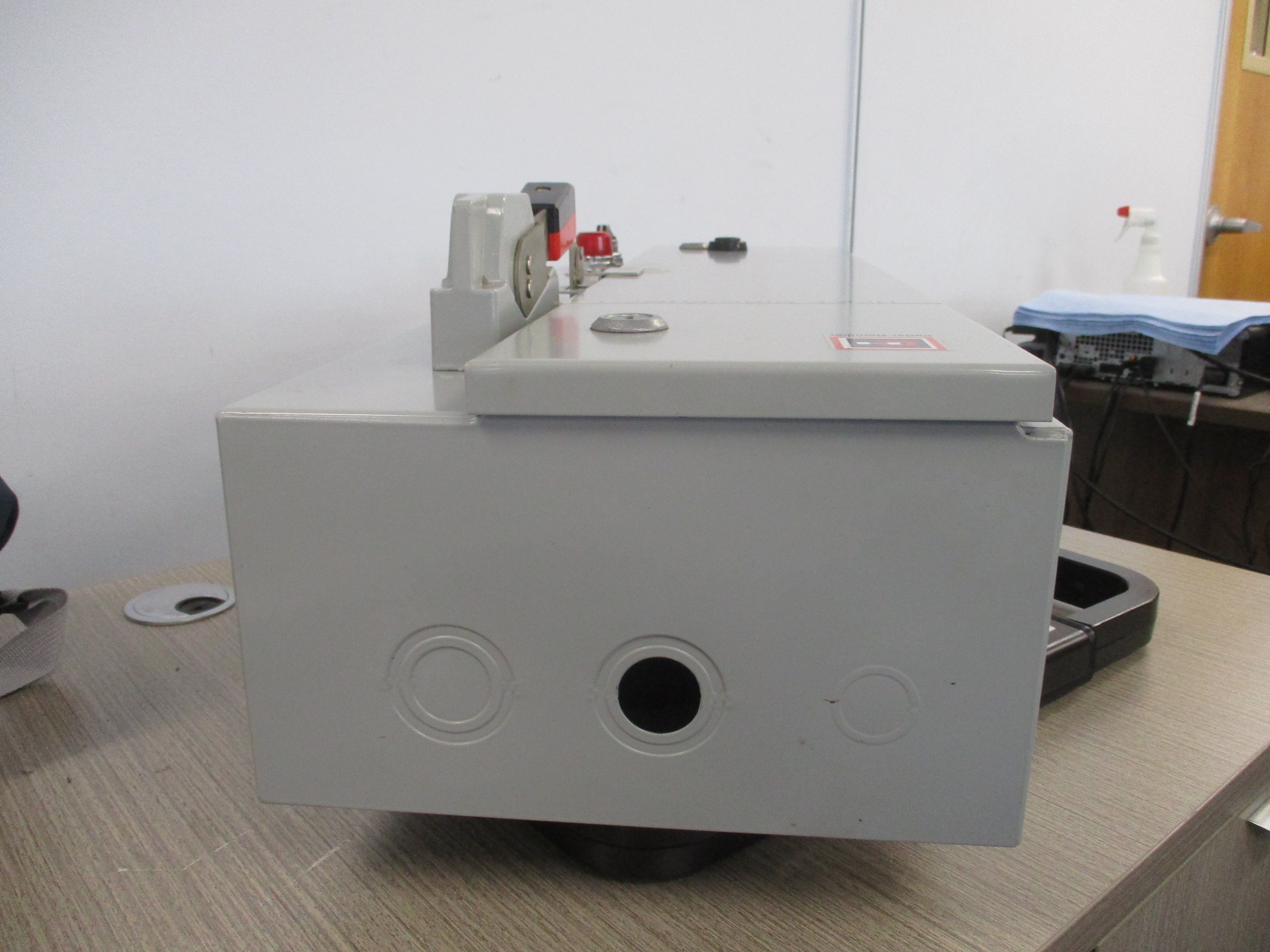 Cutler-Hammer Fusible Size 0 Combination ECN1811BJB Ser. A1 Used