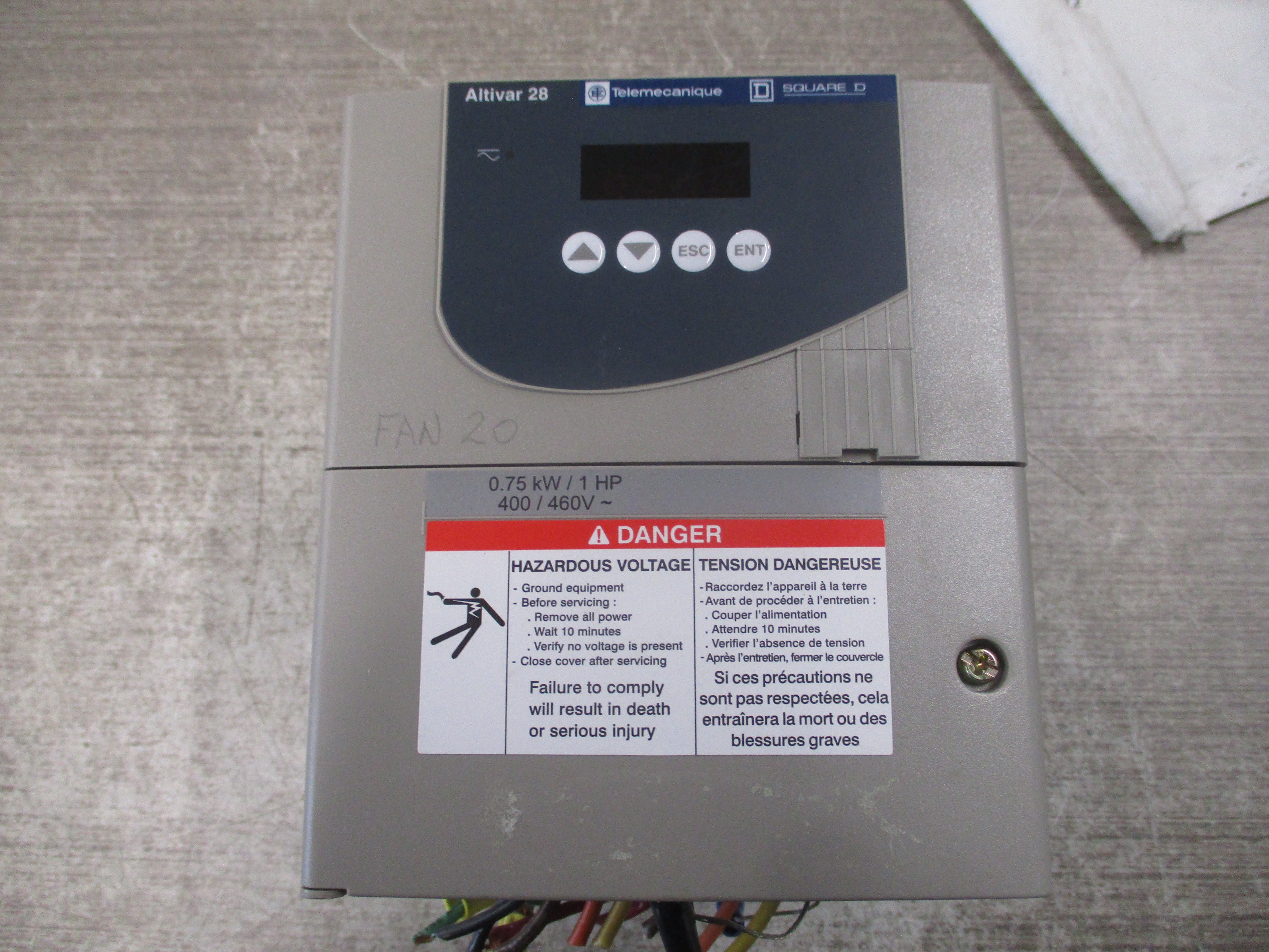 Schneider Electric Altivar 28 AC Drive ATV28HU18N4U 1HP 3Ph