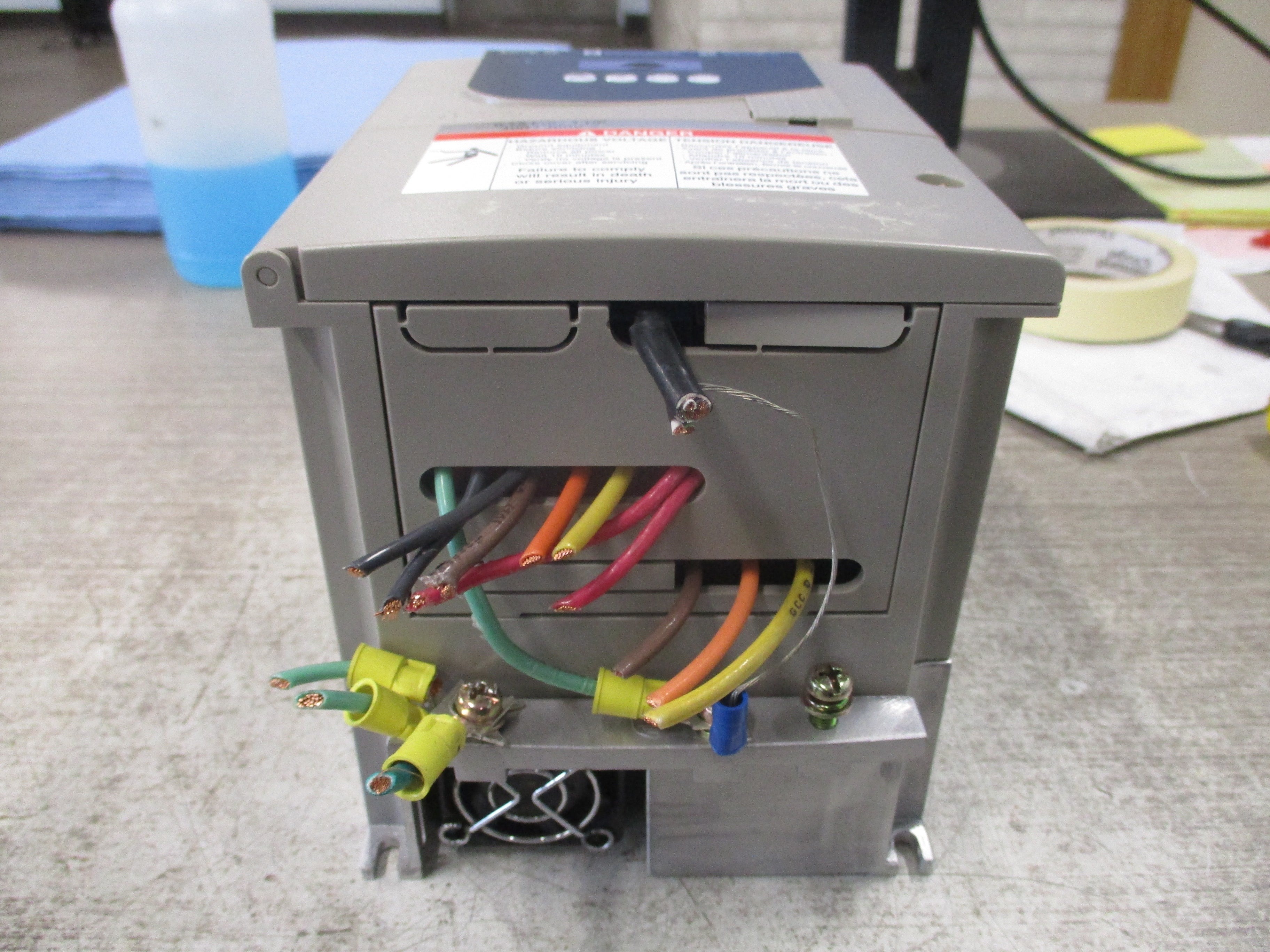 Schneider Electric Altivar 28 AC Drive ATV28HU18N4U 1HP 3Ph