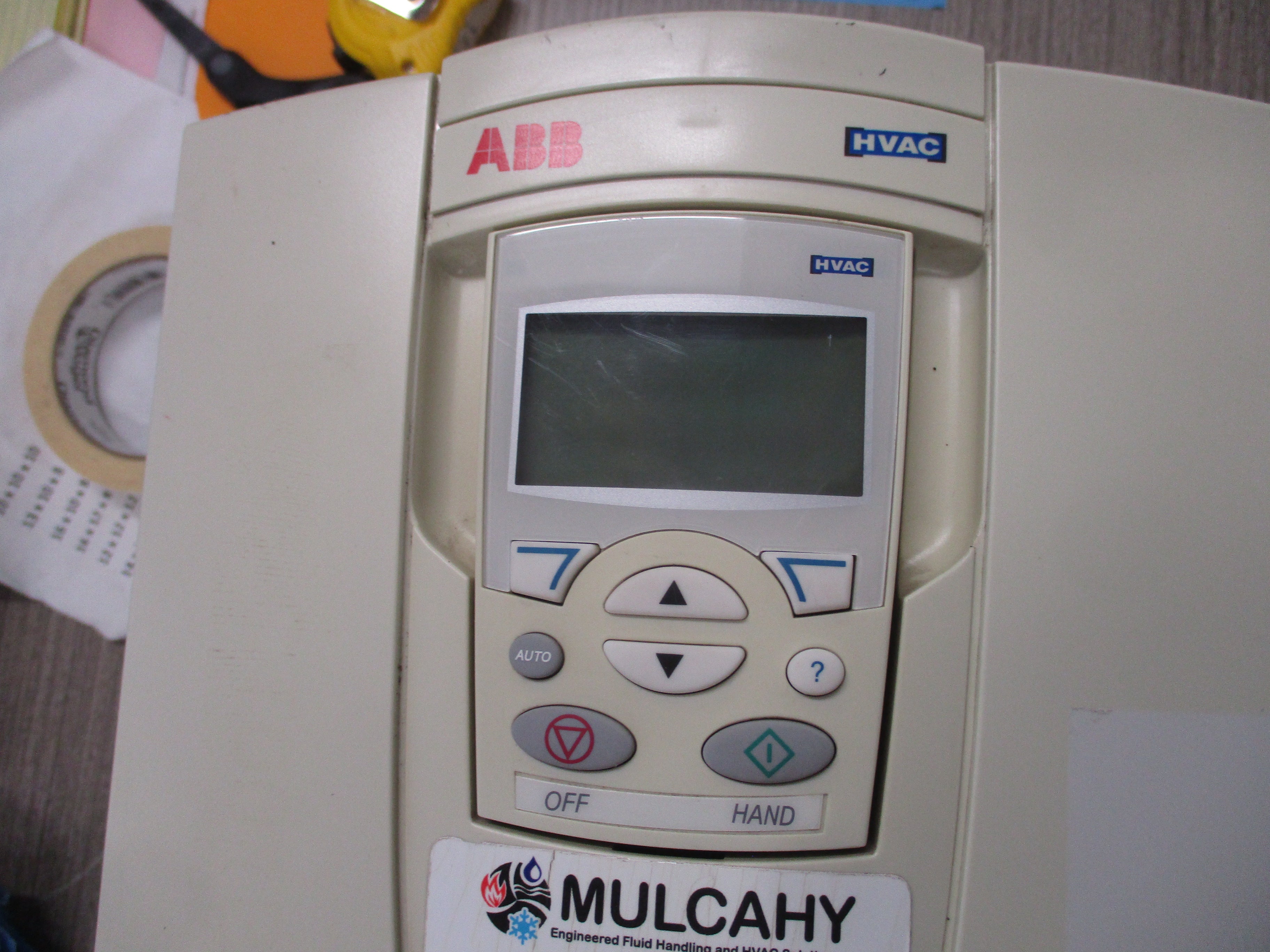 ABB ACH550 AC Drive ACH550-UH-038A-4 25HP 3Ph Input: 3PH 48-63Hz 380-480VAC 38A