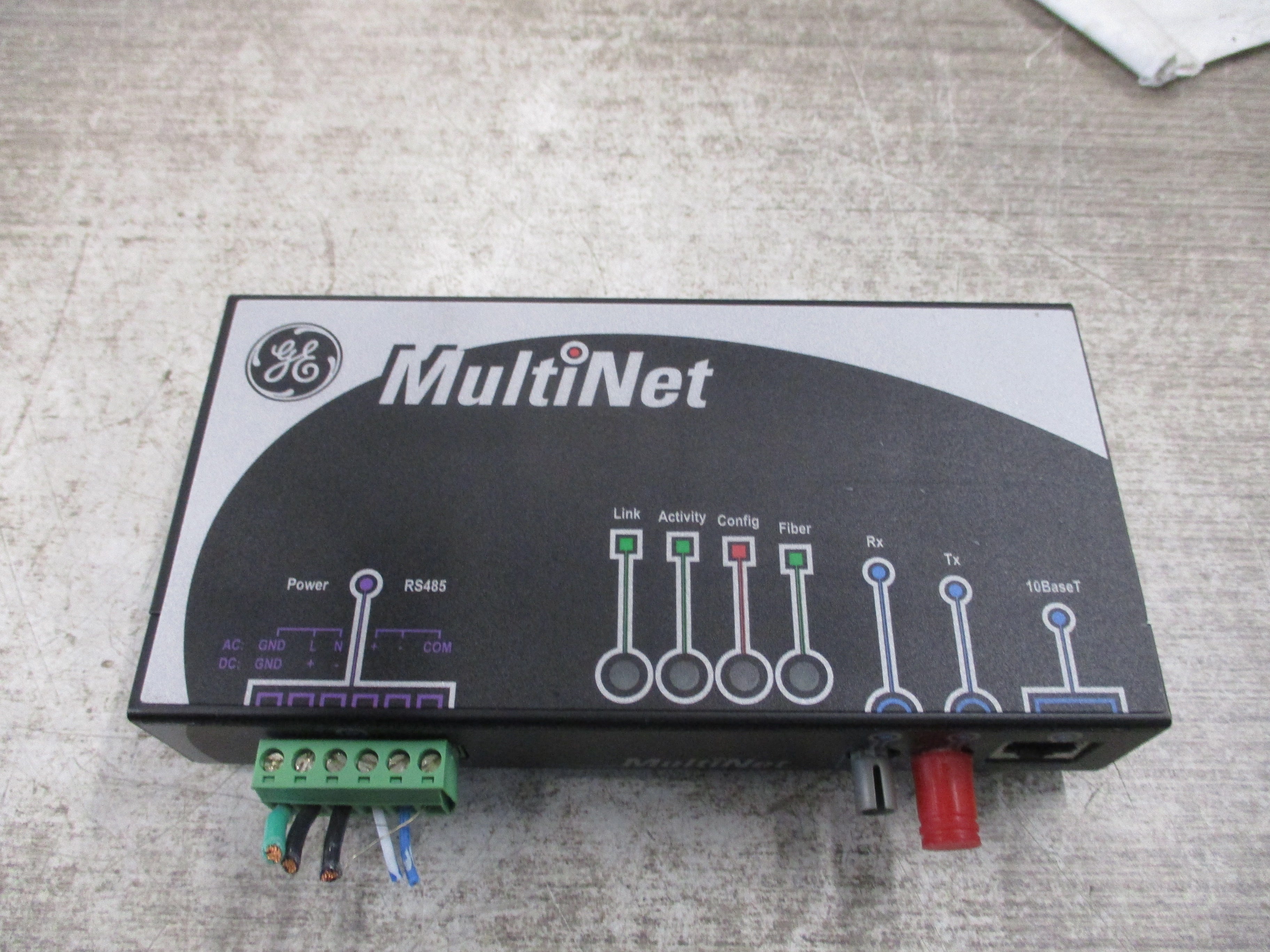 GE Multilin E485 Converter MULTINET-FE 100-240V 0.5A 50/60Hz Used