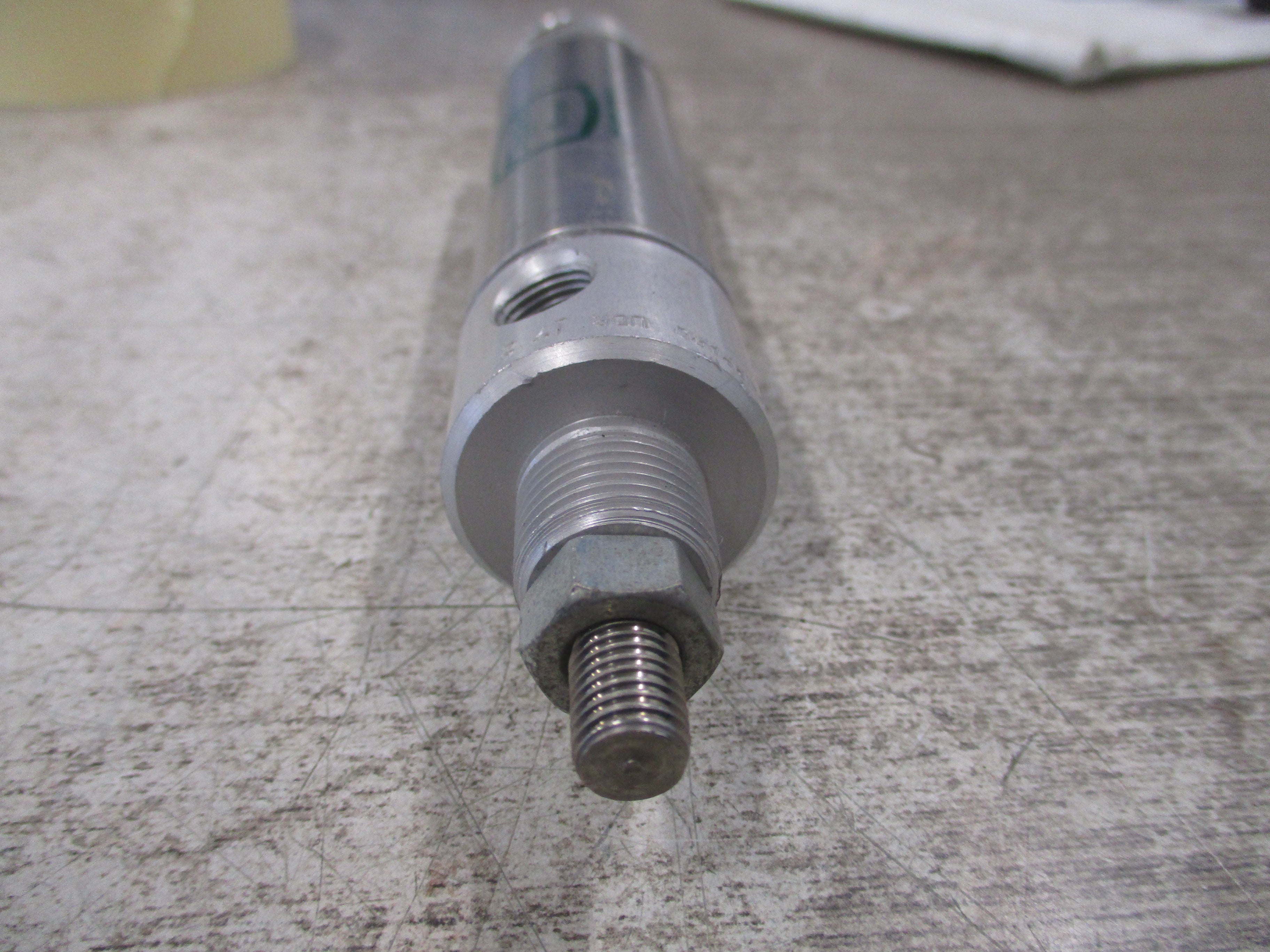 Clippard Minimatic Stainless Steel Pneumatic Cylinder UDR172 Used