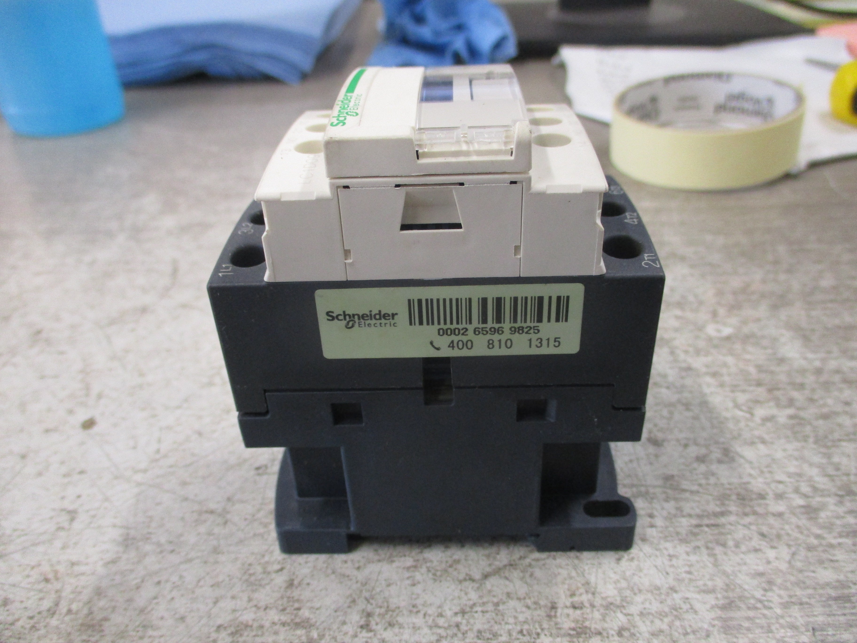 Schneider Electric Contactor LC1 D09 220V Coil 25A 600V Used
