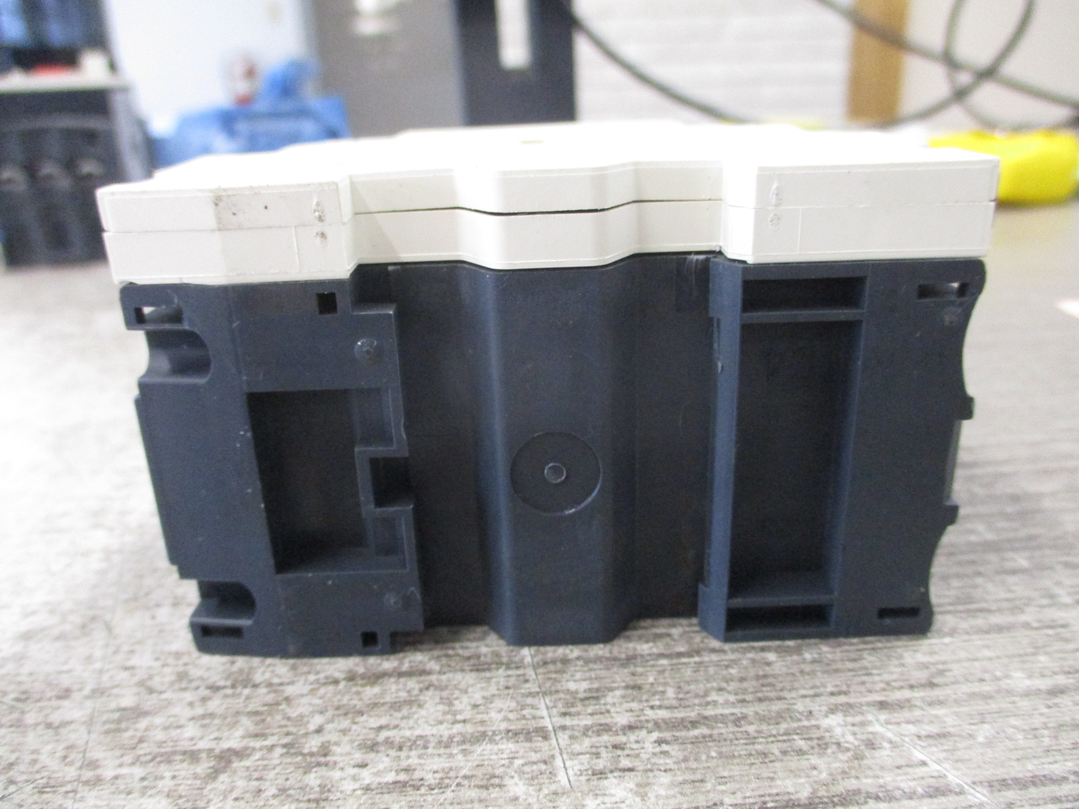 Schneider Electric Manual Starter GV2-ME06C Trip: 1-1.6A (1) Aux Contact Used