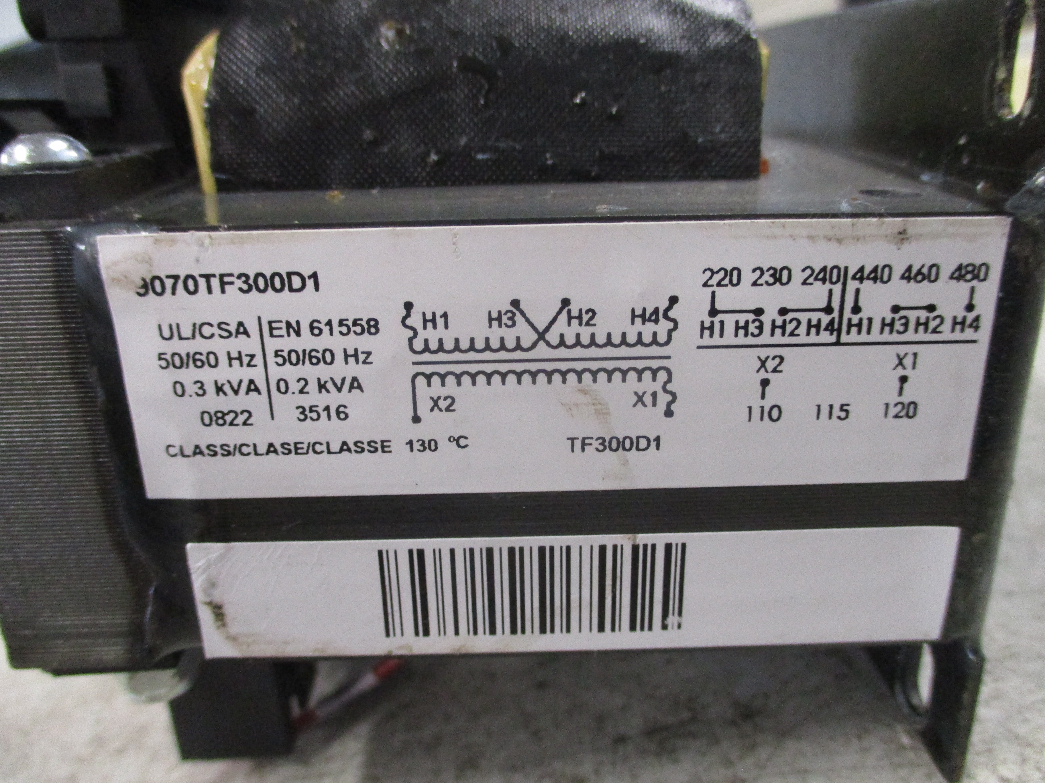 Square D Transformer 9070TF300D1 0.300KVA Pri: 240/480V Sec: 120V Used