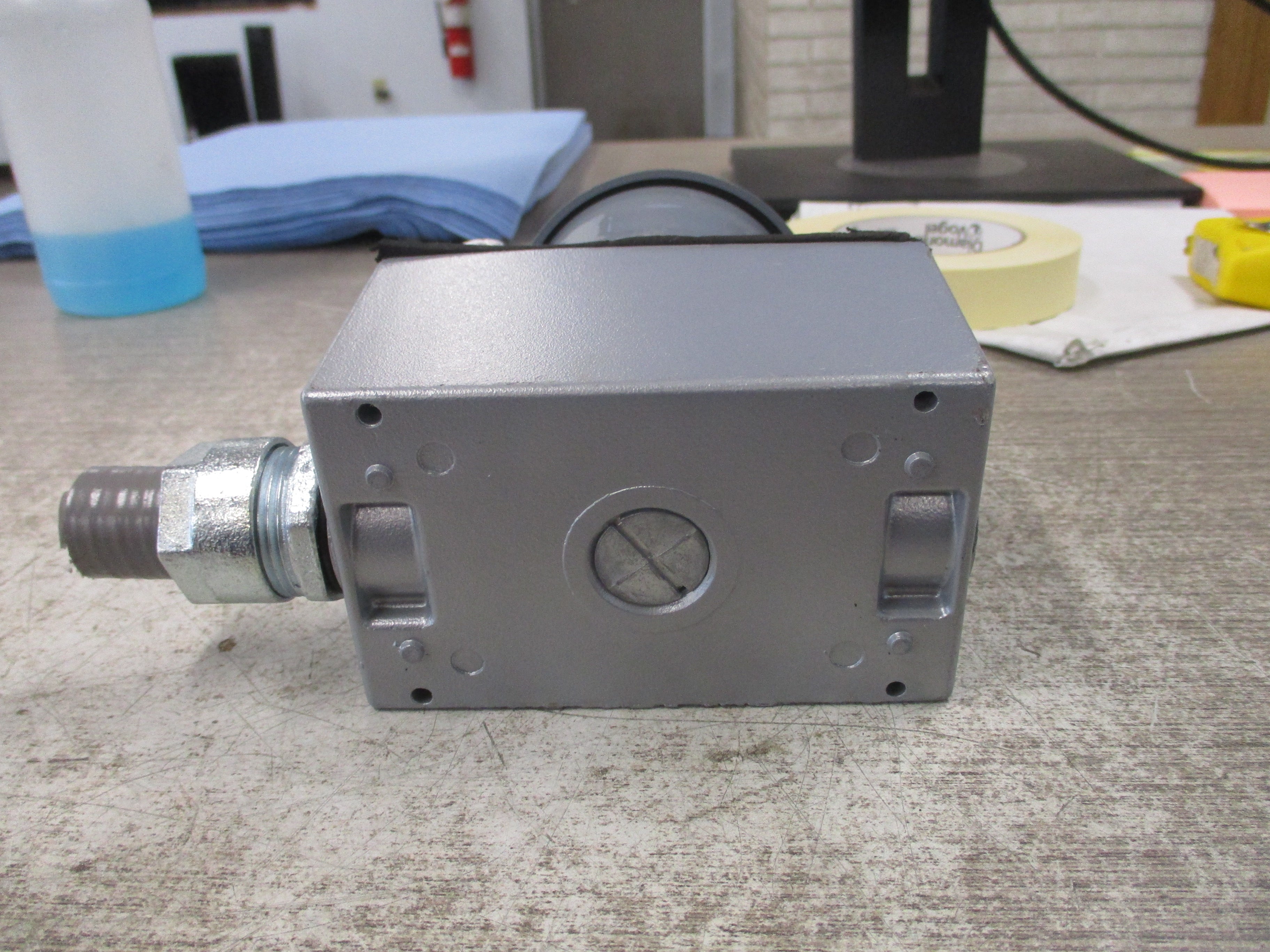 Hubbell Twist-Lock Receptacle 50A 250V Wet Locations Used