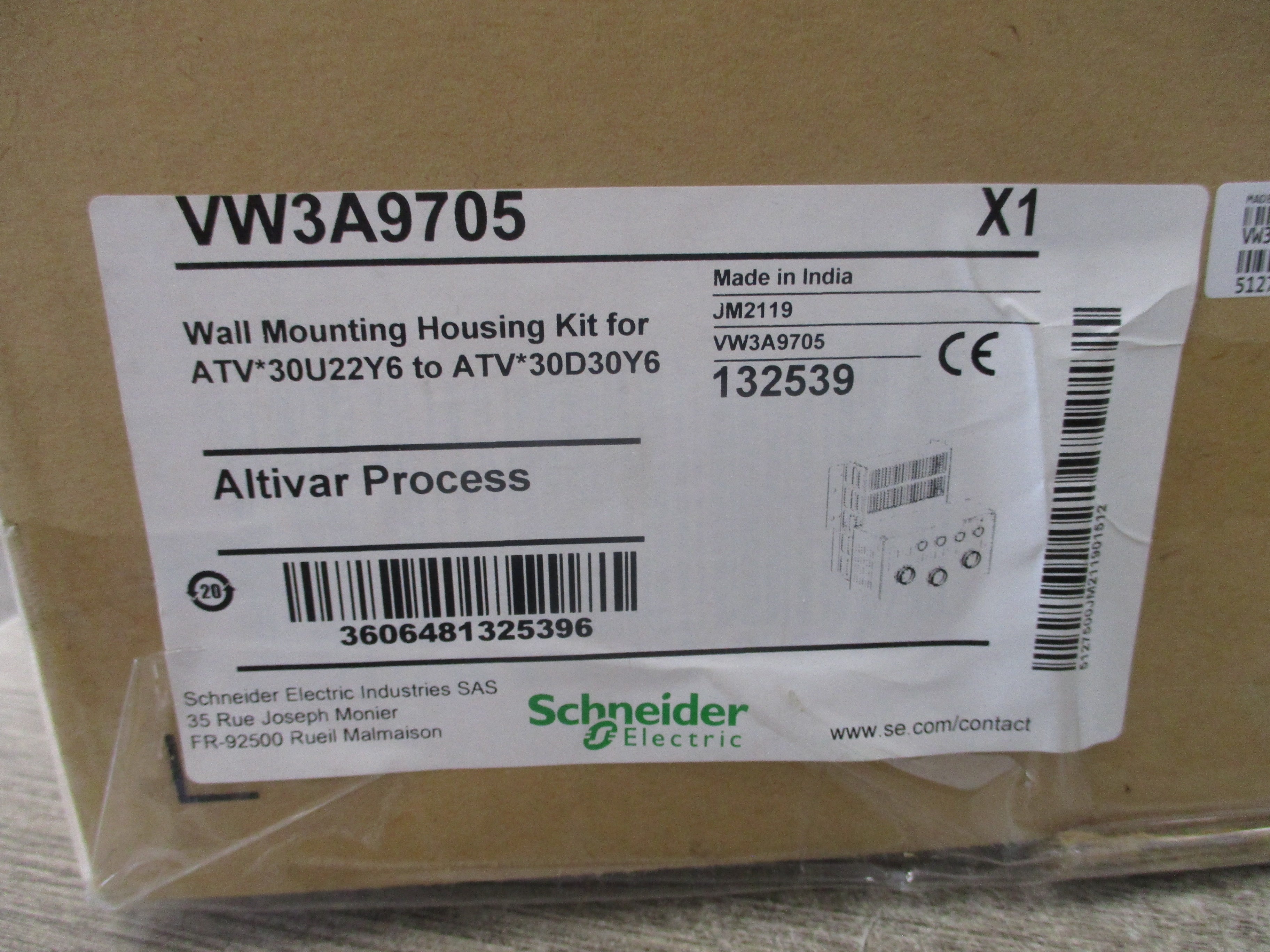 Schneider Electric Altivar Wall Mounting Housing Kit VW3A9705