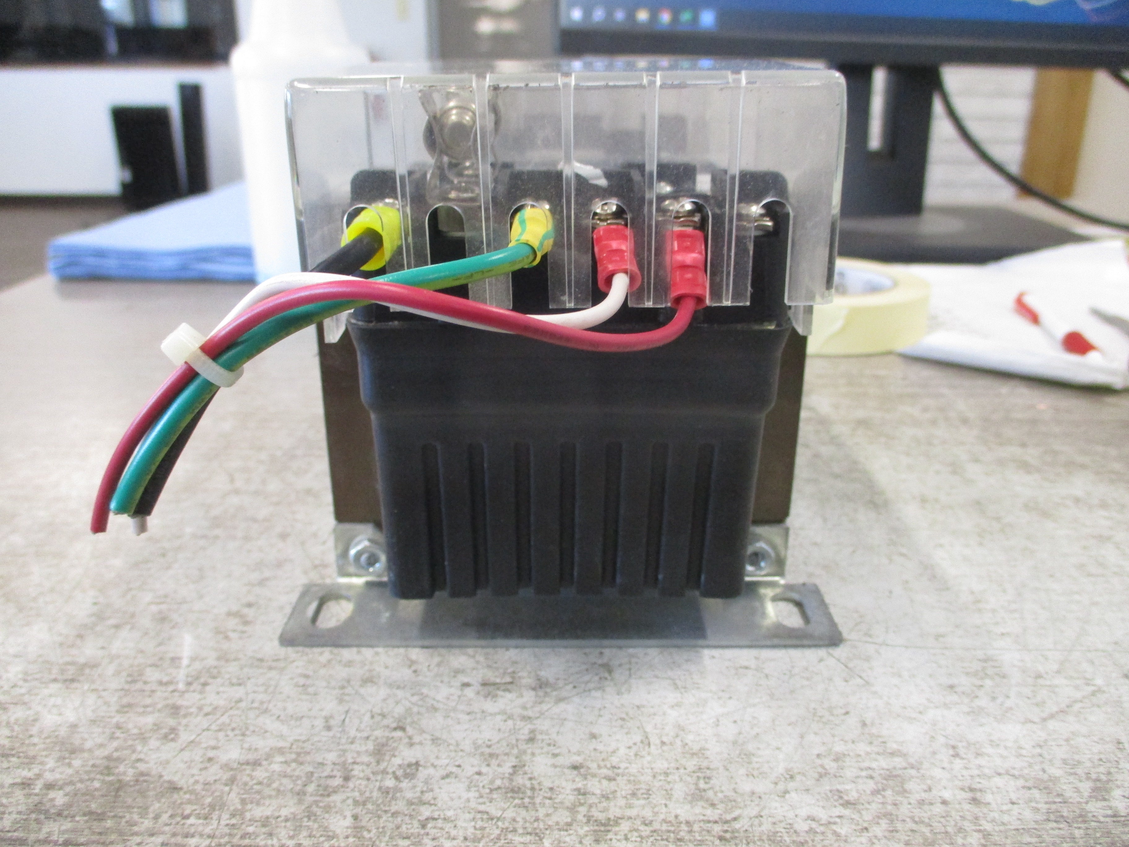 Hammond Control Transformer 184737 500VA Pri: 380/415/460/480/500V Sec: 115V