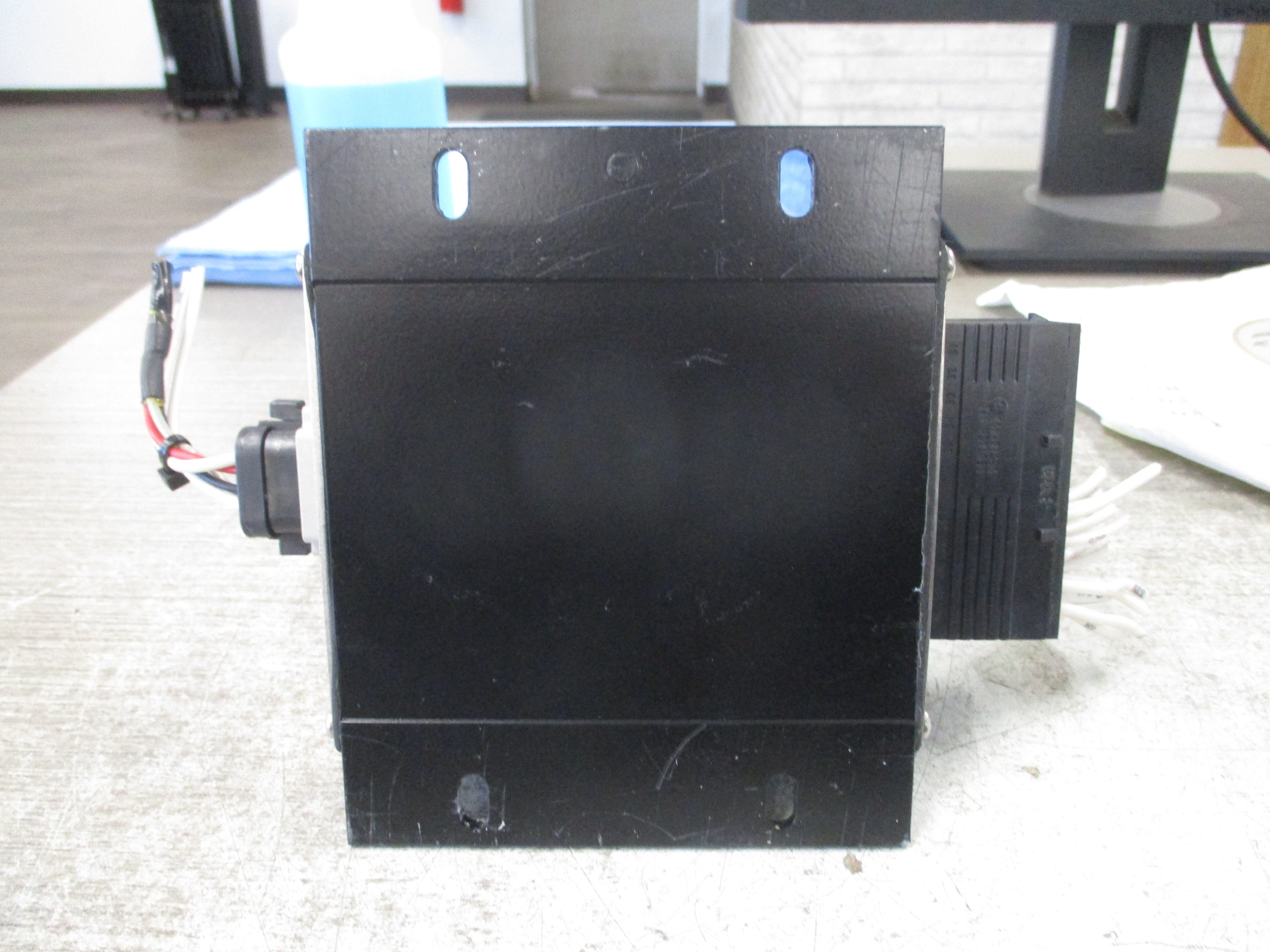 CAT Discrete I/O Module 234-0275-03 12-Inputs 8-Outputs Used