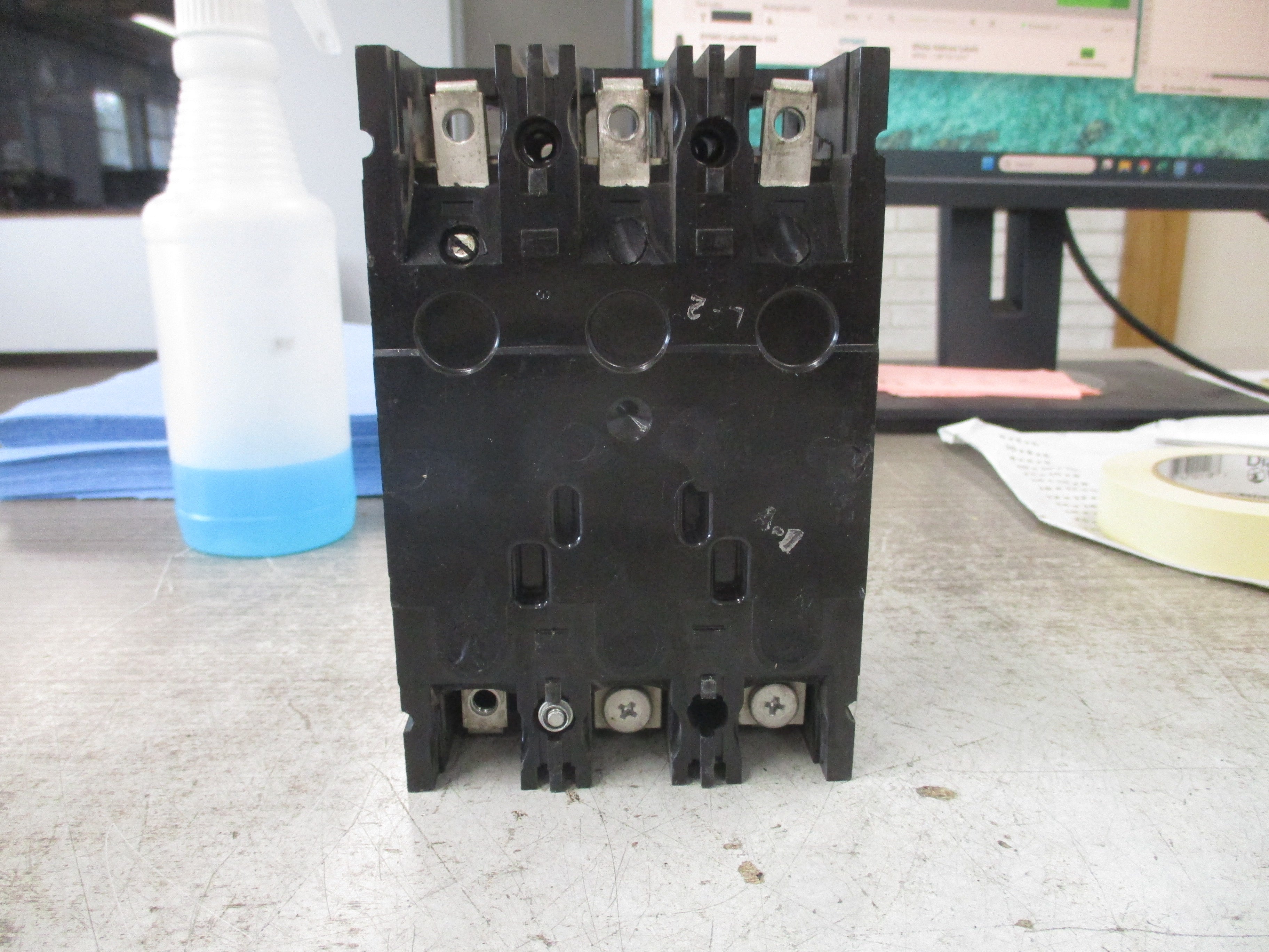 GE Circuit Breaker TED134050 50A 240/480V 3P *Missing (1) Lug* Used