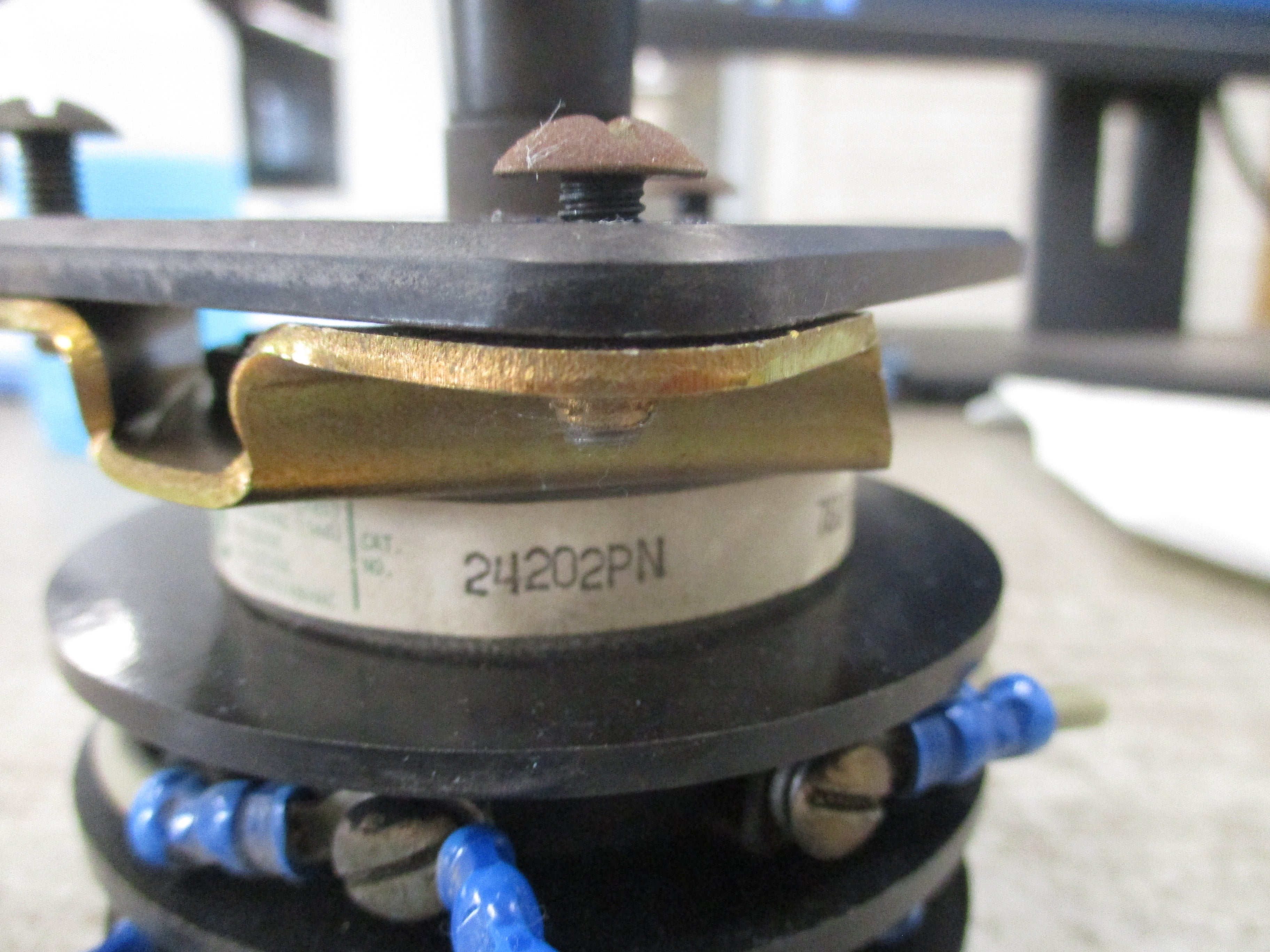 Electro Switch Series 24 Frequency Meter Rotary Switch 24202PN Used