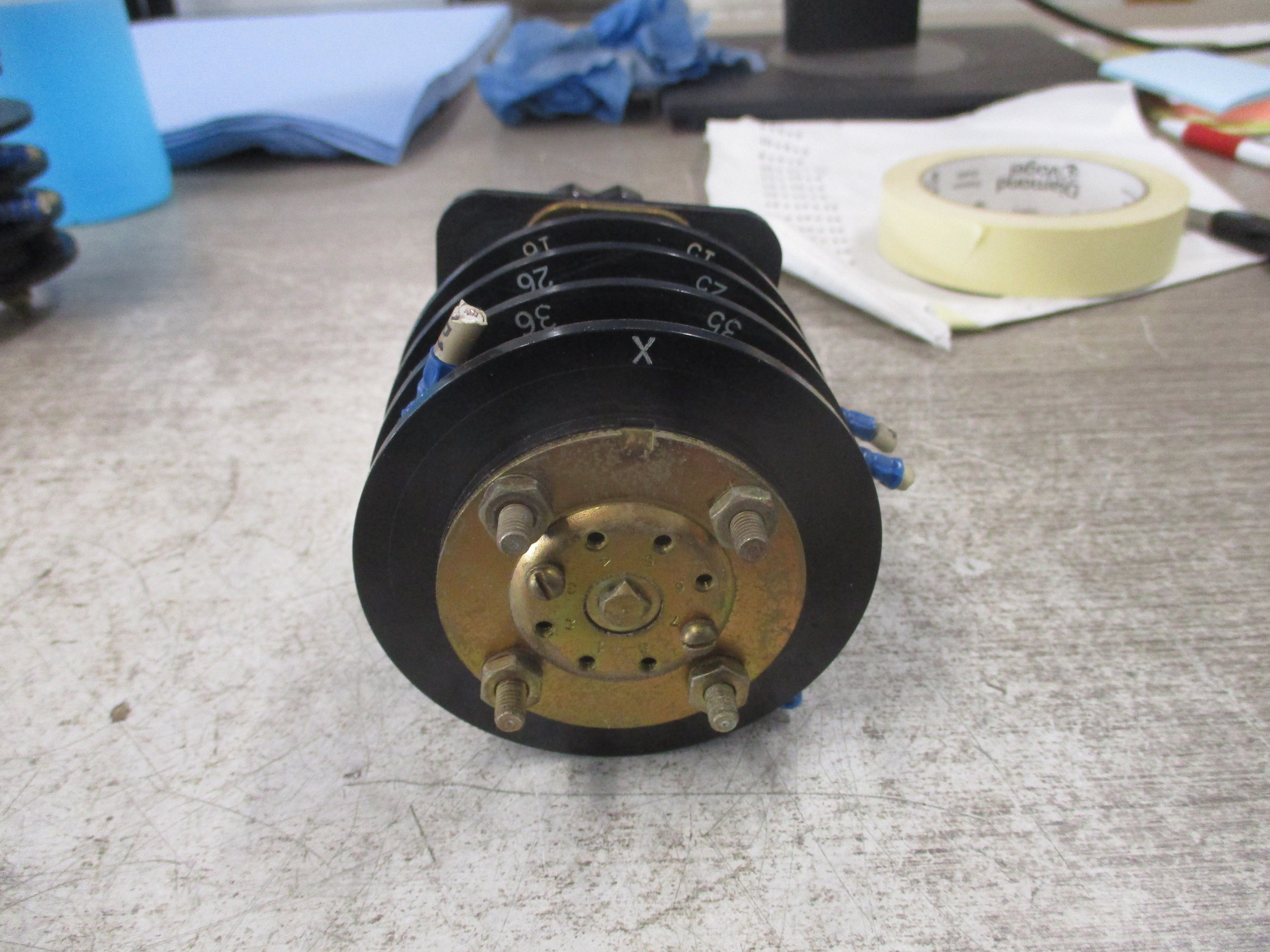 Electro Switch Series 24 Engine Select Rotary Switch 24903LG Used