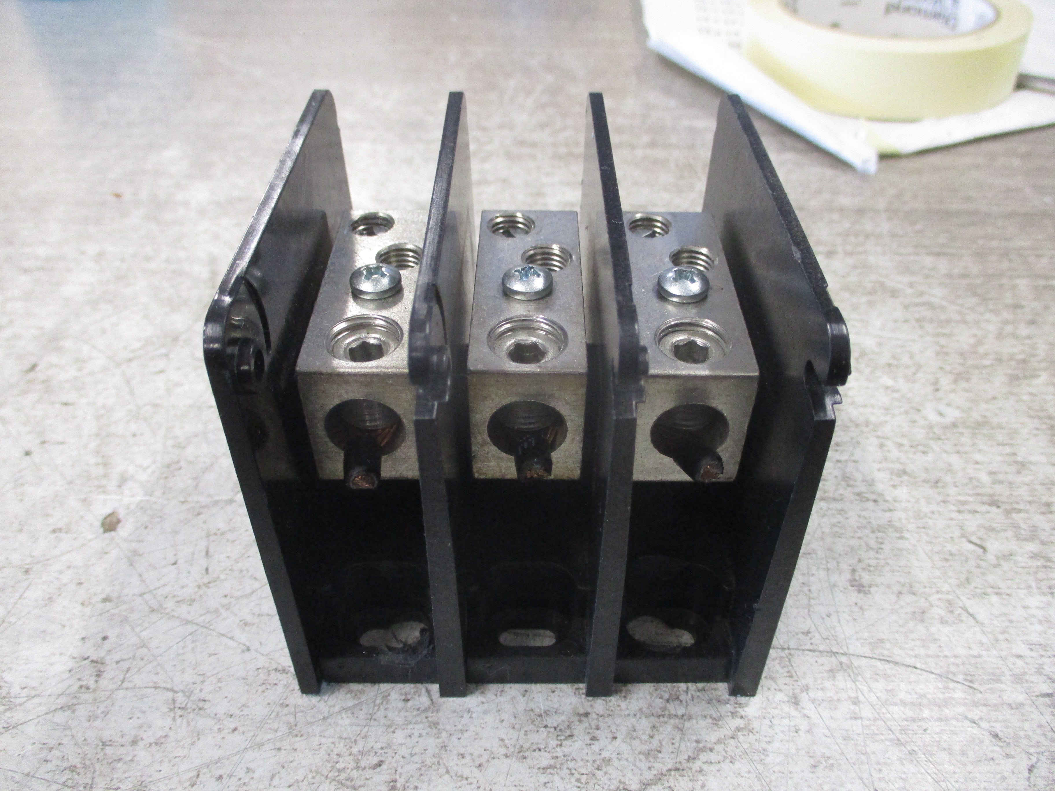 Ferraz Shawmut Power Distribution Block MPDB63193 175A 600V 3P