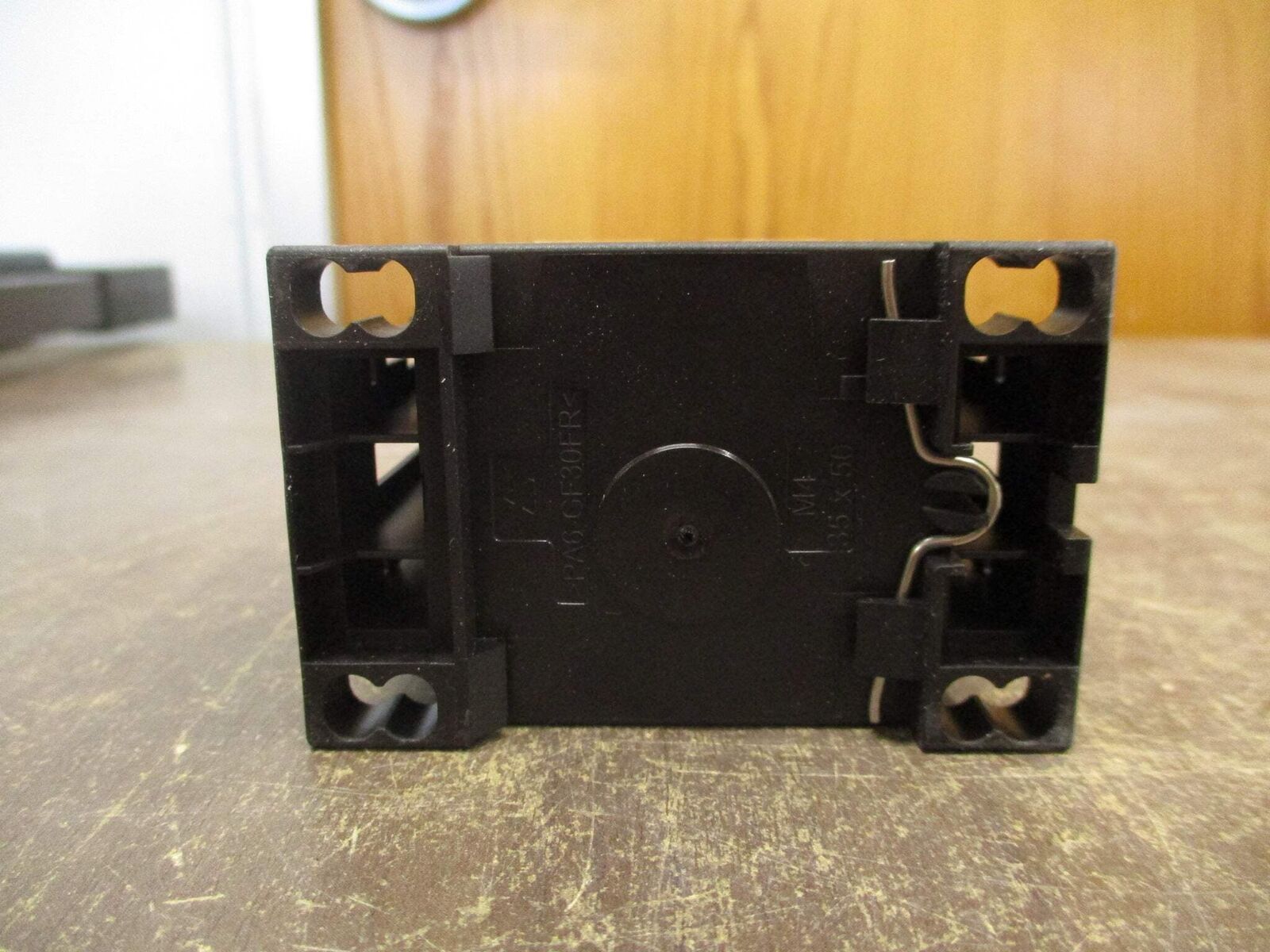 Siemens Contactor 3RH2262-2BB40 24VDC Coil 6A New Surplus