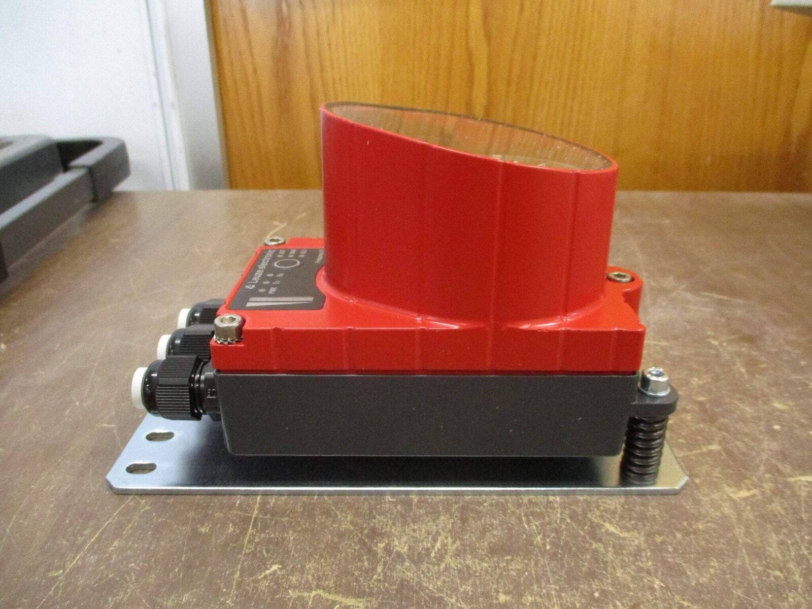 Leuze Optical Data Transmitter 50036283 DDLS 200/120.2-10 18-30VDC 500mA
