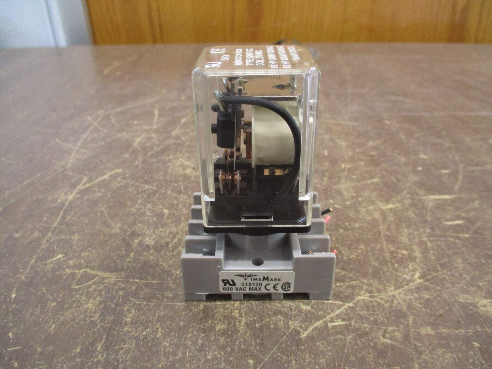 Sky Electronics Relay SKKP-2C 24V Coil w/ Base Used