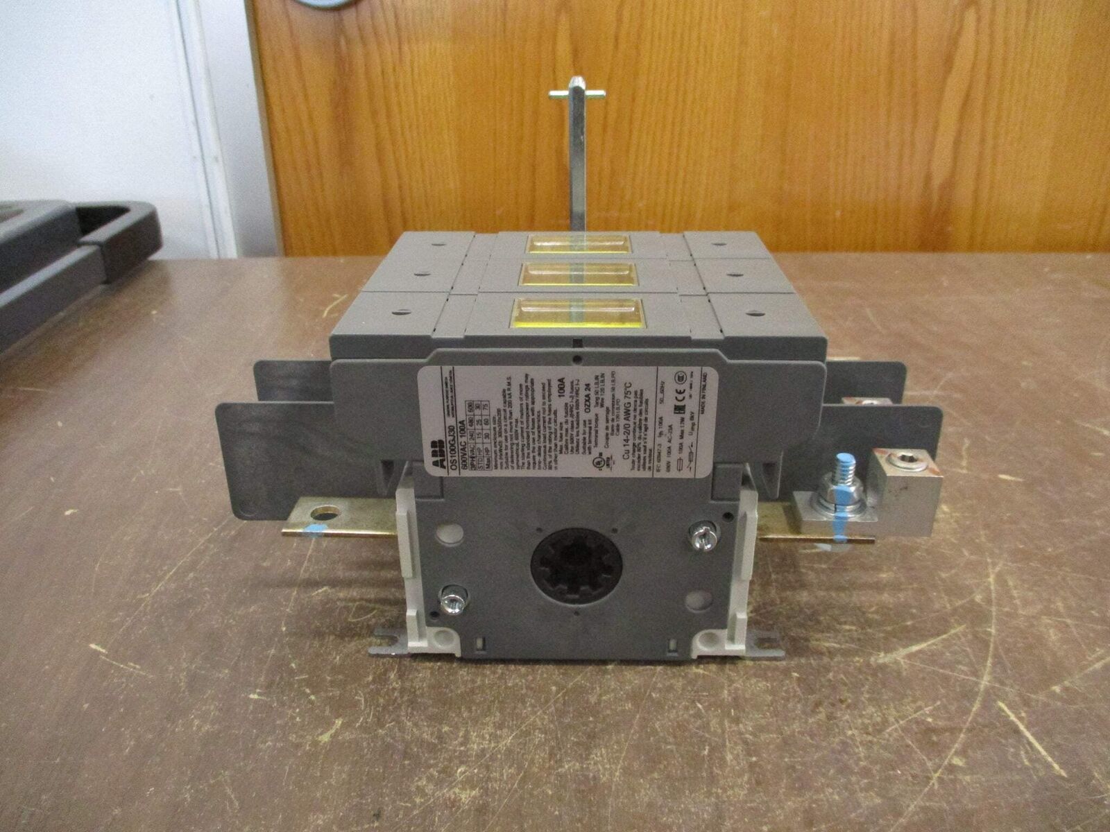 ABB Fusible Disconnect Switch OS100GJ30 100A 600V 3P w/ (3) 100A Fuses