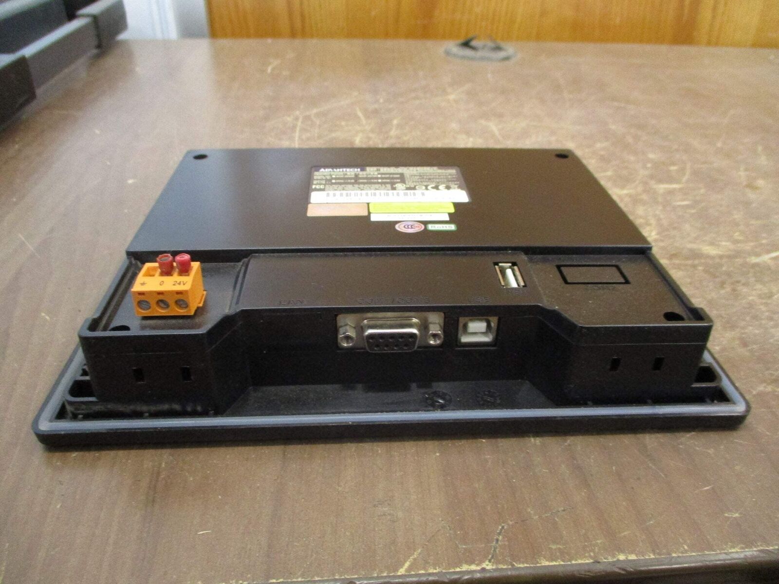 Advantech Operator Panel WOP-2070K-S1AE 24VDC 0.6A *No Mounts* Used