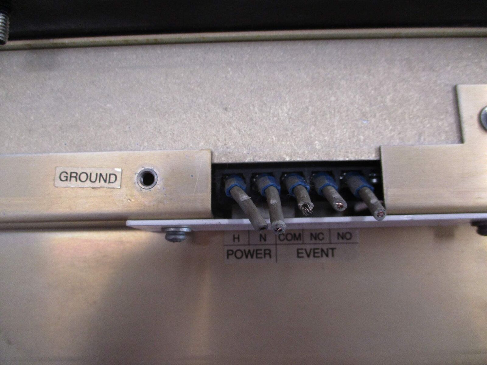 GE Power Leader Monitor TMONG01 90-250VAC 100-250VDC Used