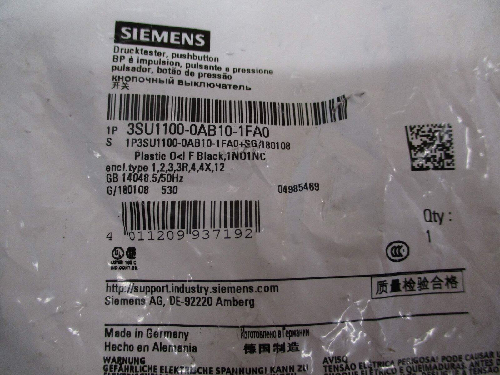 Siemens Pushbutton 3SU1100-0AB10-1FA0 New Surplus