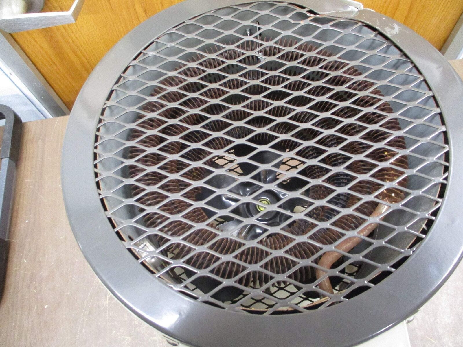 TPI Fan-Forced Portable Heater HF686TC 240/208V 60Hz 5600/4200W Used