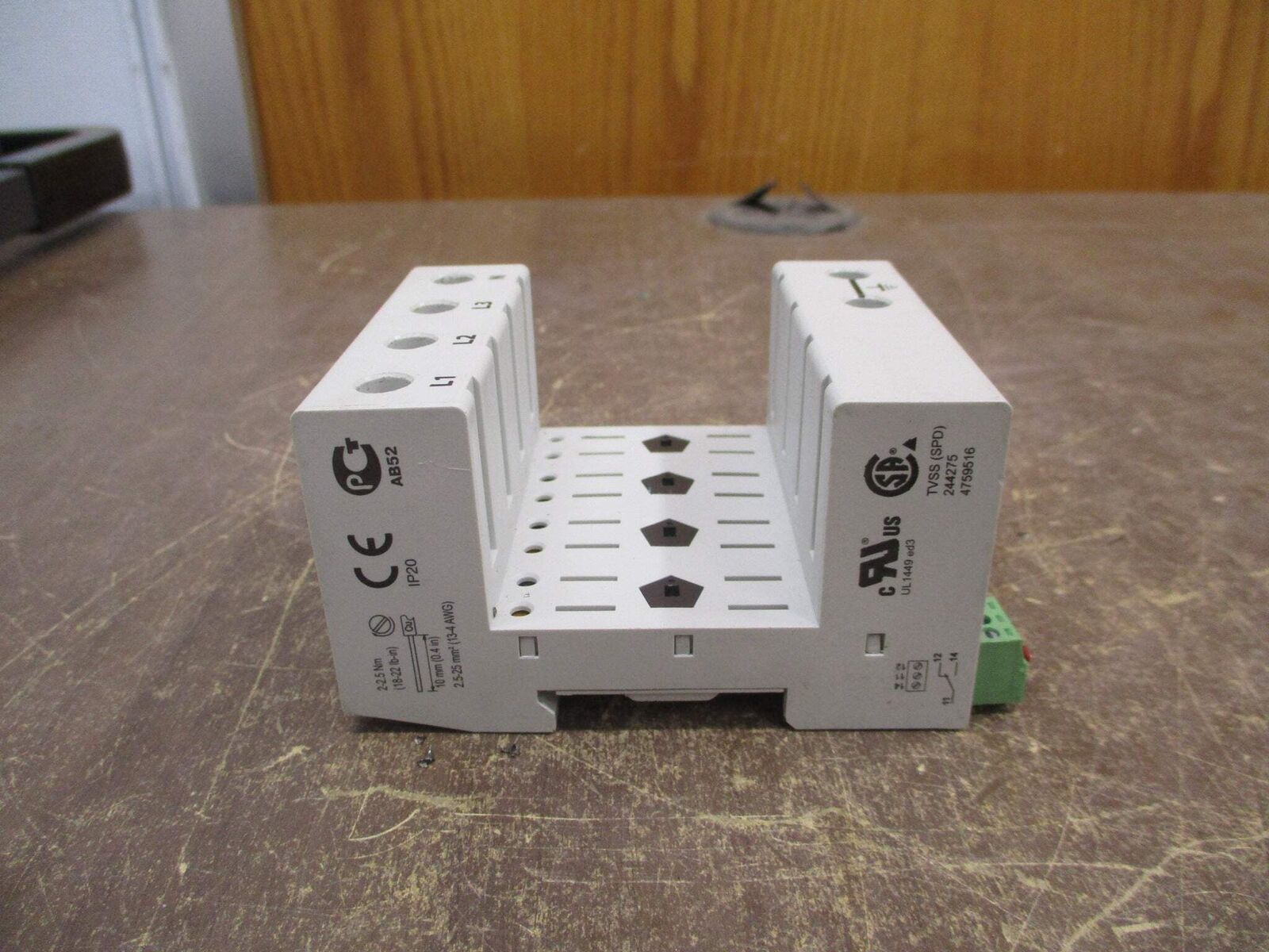 Citel Surge Suppressor Din Rail DS44S-480/G 4-Slot 480/277V 3Ph Used.