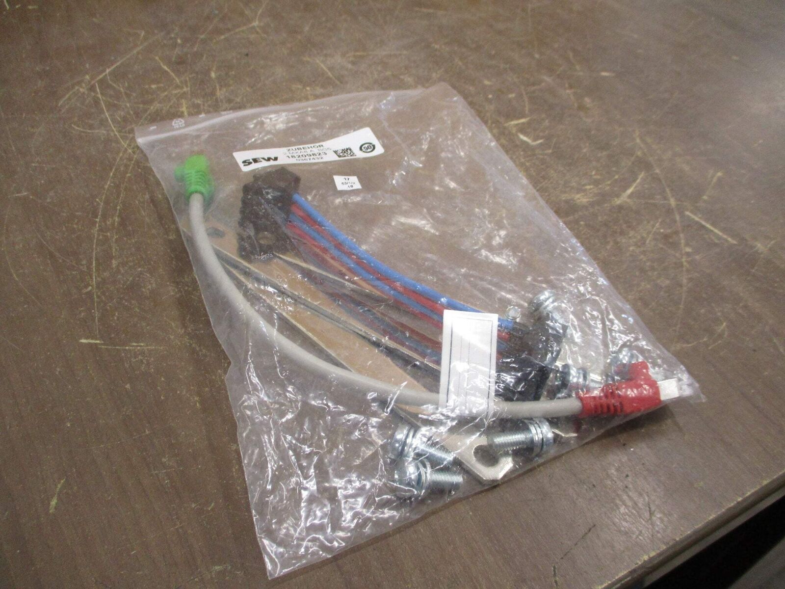 Sew-Eurodrive Accessory Kit 18209823 New Surplus