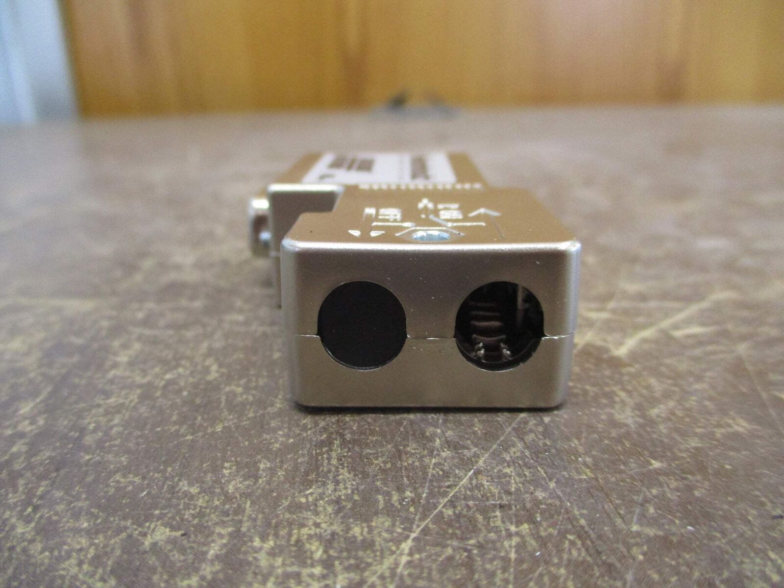 Helmholz Profibus Connector 700-972-0BB12 90° New Surplus