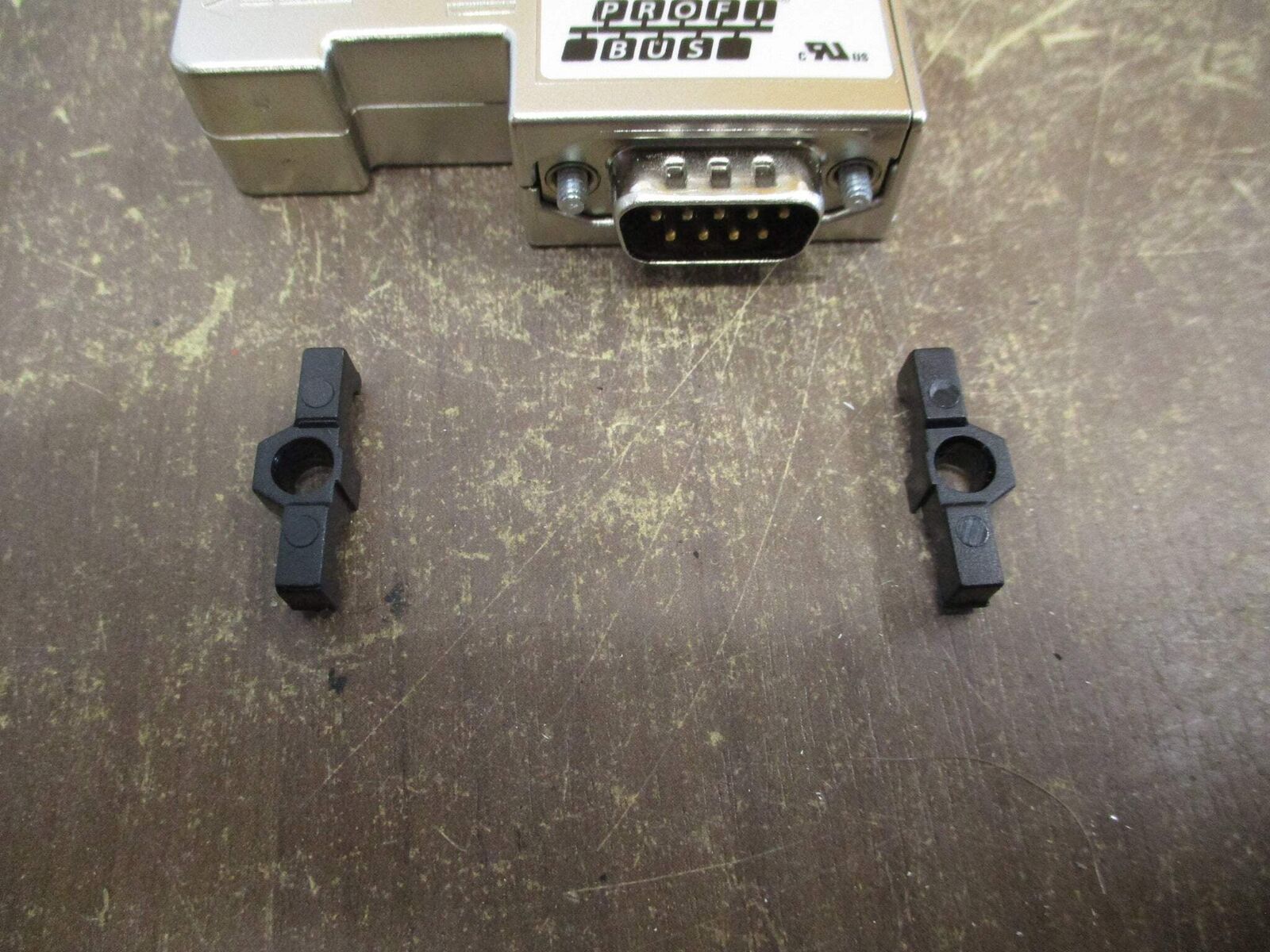 Helmholz Profibus Connector 700-972-0BB12 90° New Surplus