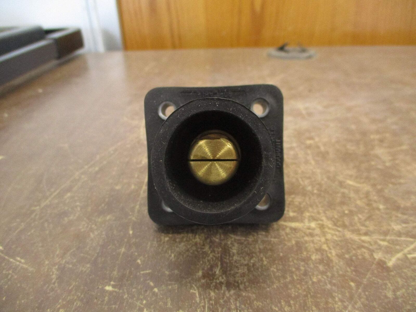 Crouse-Hinds CAM-LOK Connector E1016 *No Box* New Surplus