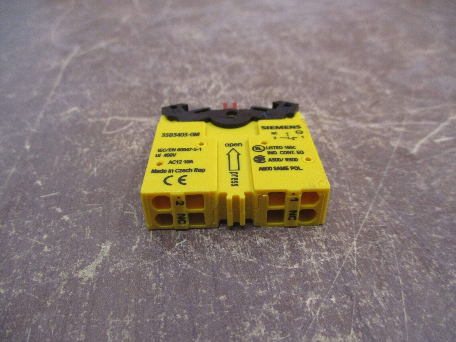 Siemens Contact Block 3SB3403-0M 10A 400V *No Box* New Surplus