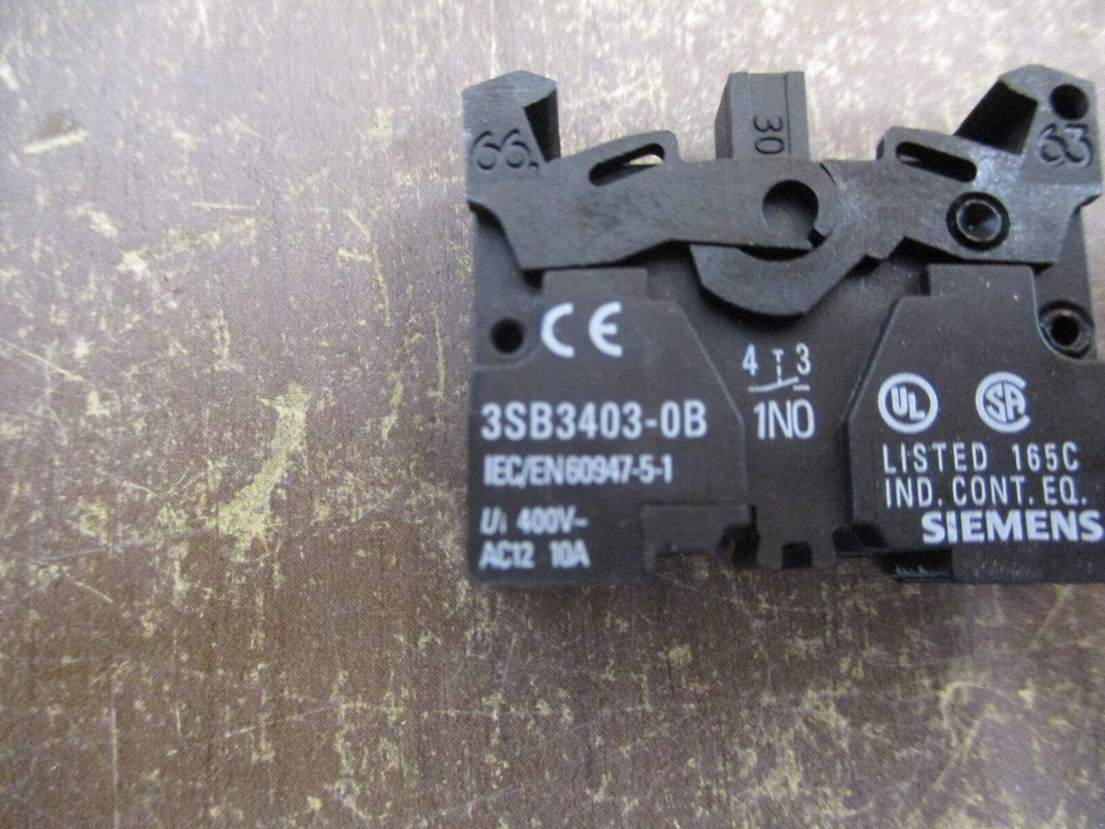 Siemens Actuator Contact Block 3SB3403-0B 10A 400V *No Box* New Surplus