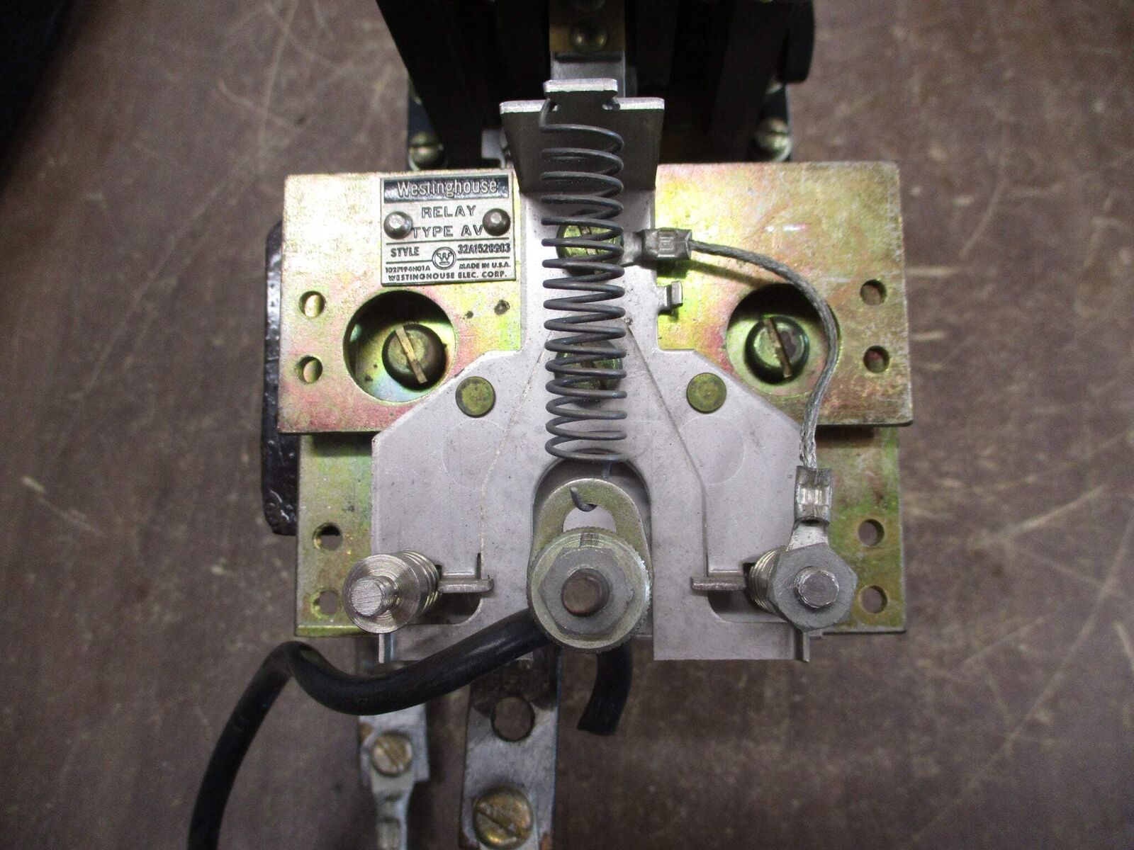 Westinghouse Type AV Relay 32A1528G06 Used