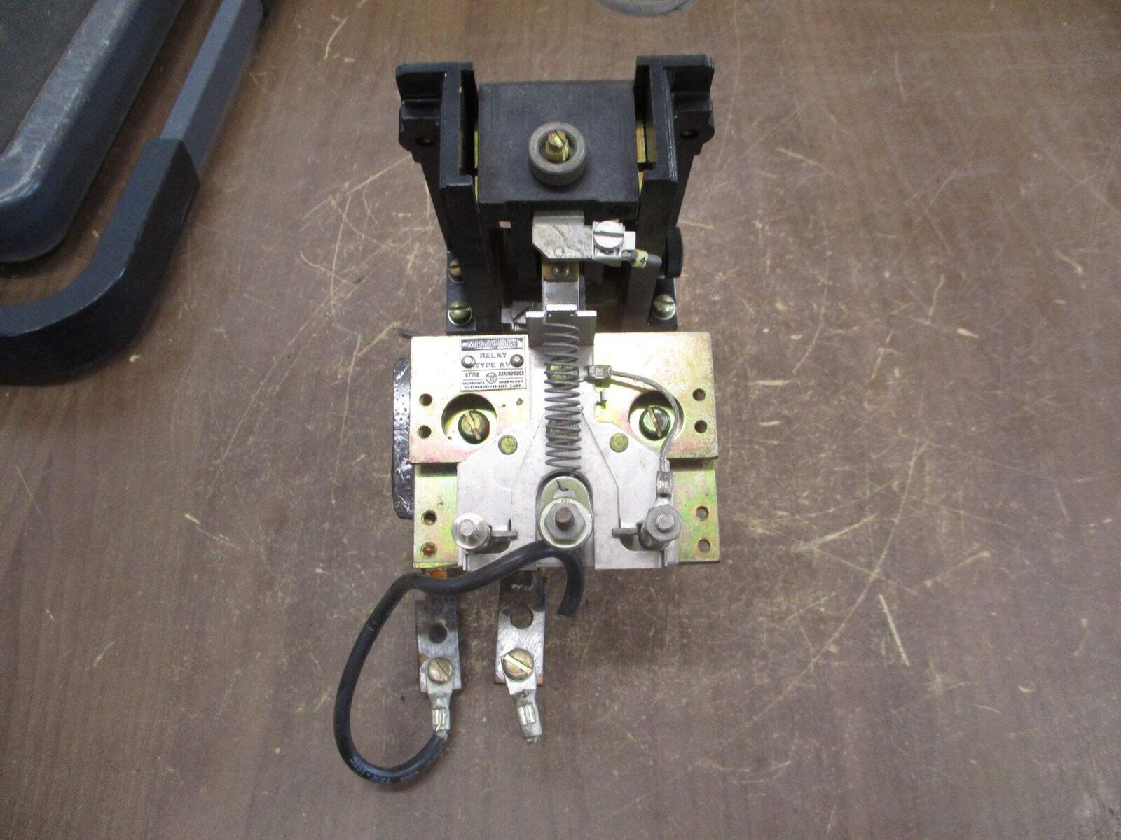 Westinghouse Type AV Relay 32A1528G06 Used