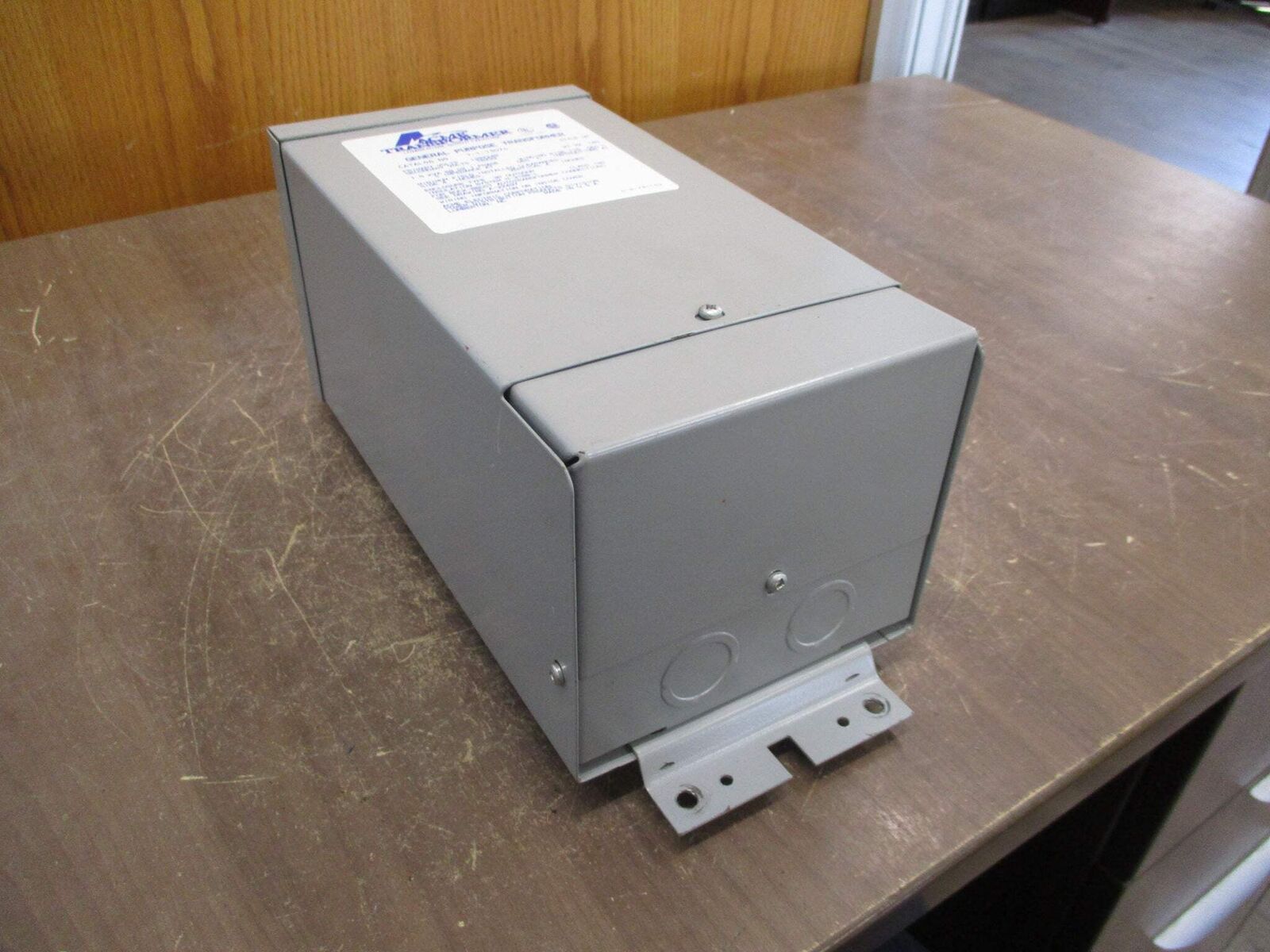 Acme Transformer 3R Transformer T-1-11683 1KVA Pri: 120/240V Sec: 12/24V 60Hz
