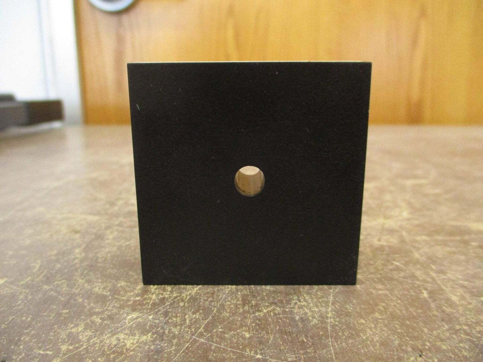 Entrelec Solid State Timer TSDR4110MB10M 120VAC On Time: 10min Used