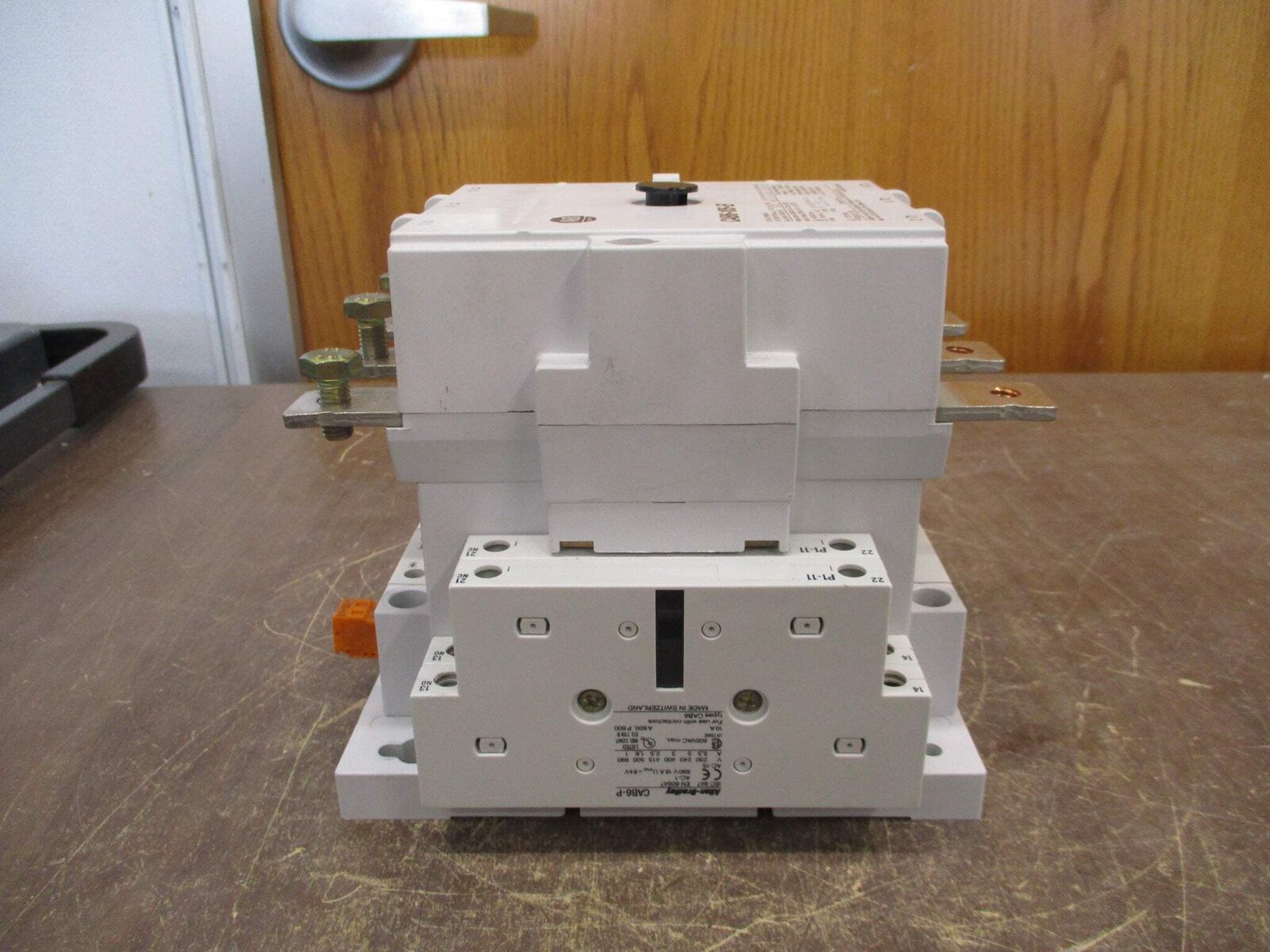 Allen-Bradley Contactor CAB6-105-EI 110-130V Coil 160A 600V Used