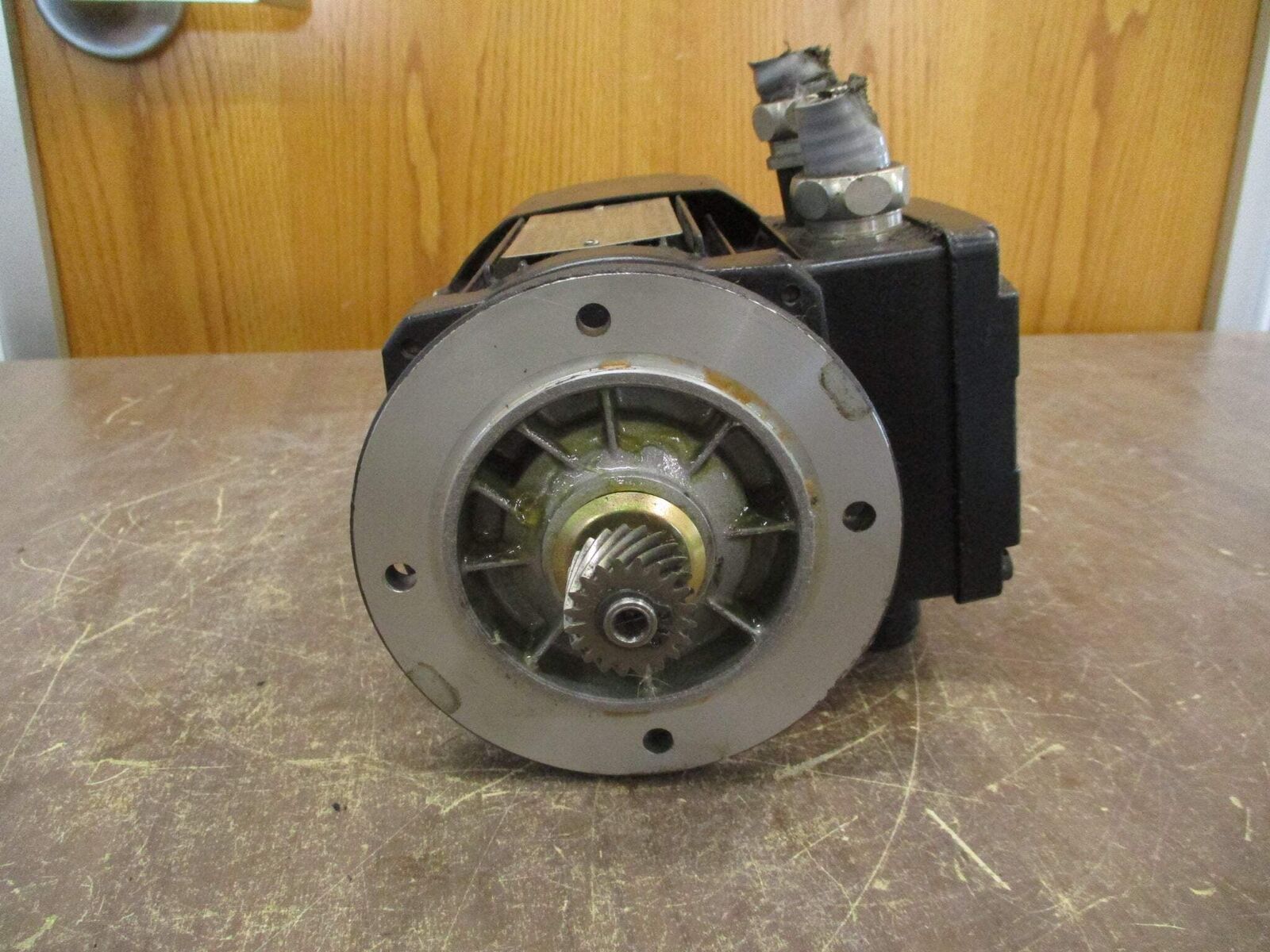 Sew-Eurodrive Motor FH37 DR63S4/BR/HR 1/6HP 277/480V 0.56/0.32A 1800RPM