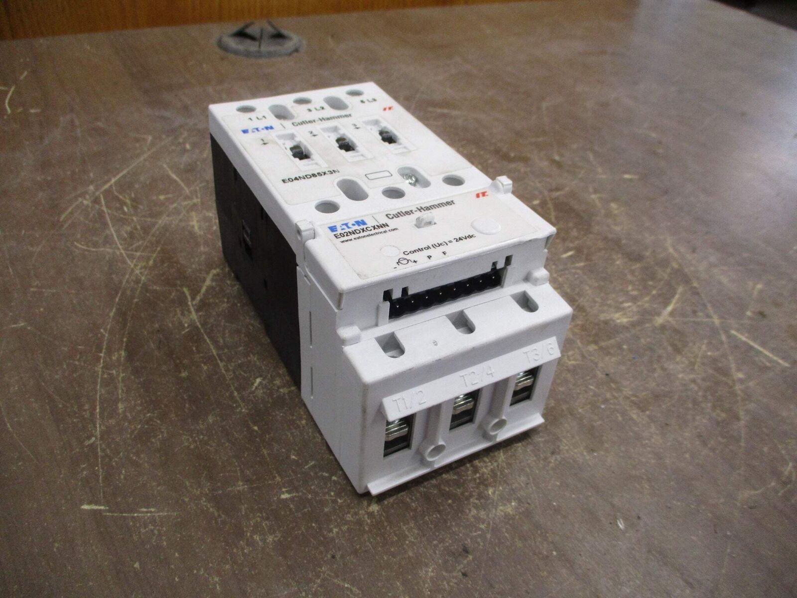 Eaton Contactor E04ND85X3N 24VDC Coil 85A 600V Used
