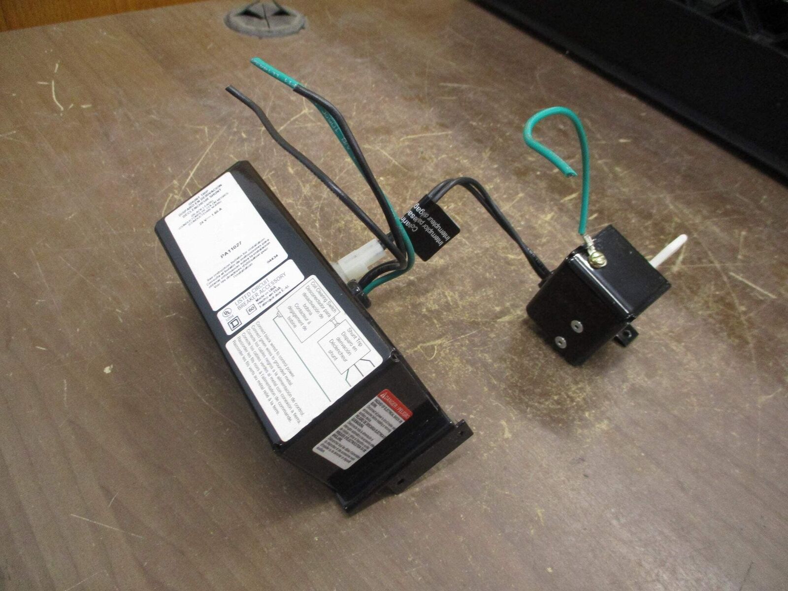 Square D Shunt Trip PA11027 24VDC 1.65A Used