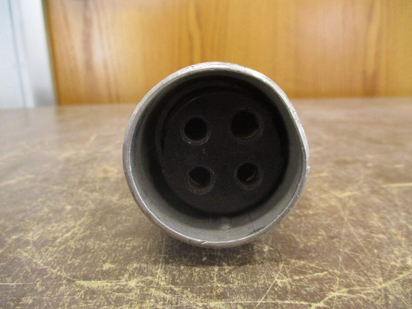 Russellstoll Receptacle 3914 15A 250/600V 4P Used.