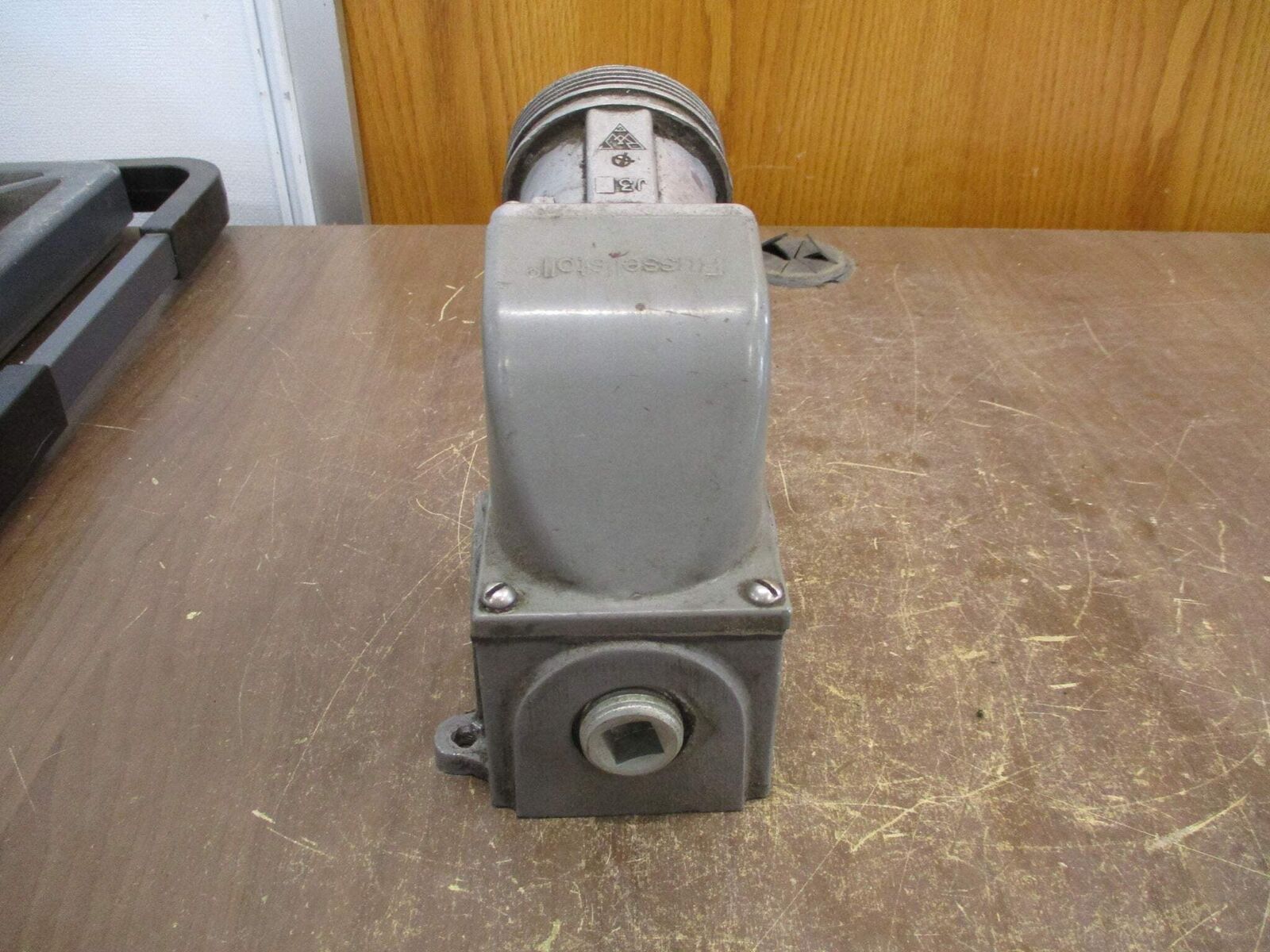 Russellstoll Receptacle JRFA334H 30A 250/600V W/Base & Angle Adapter *No Cover*