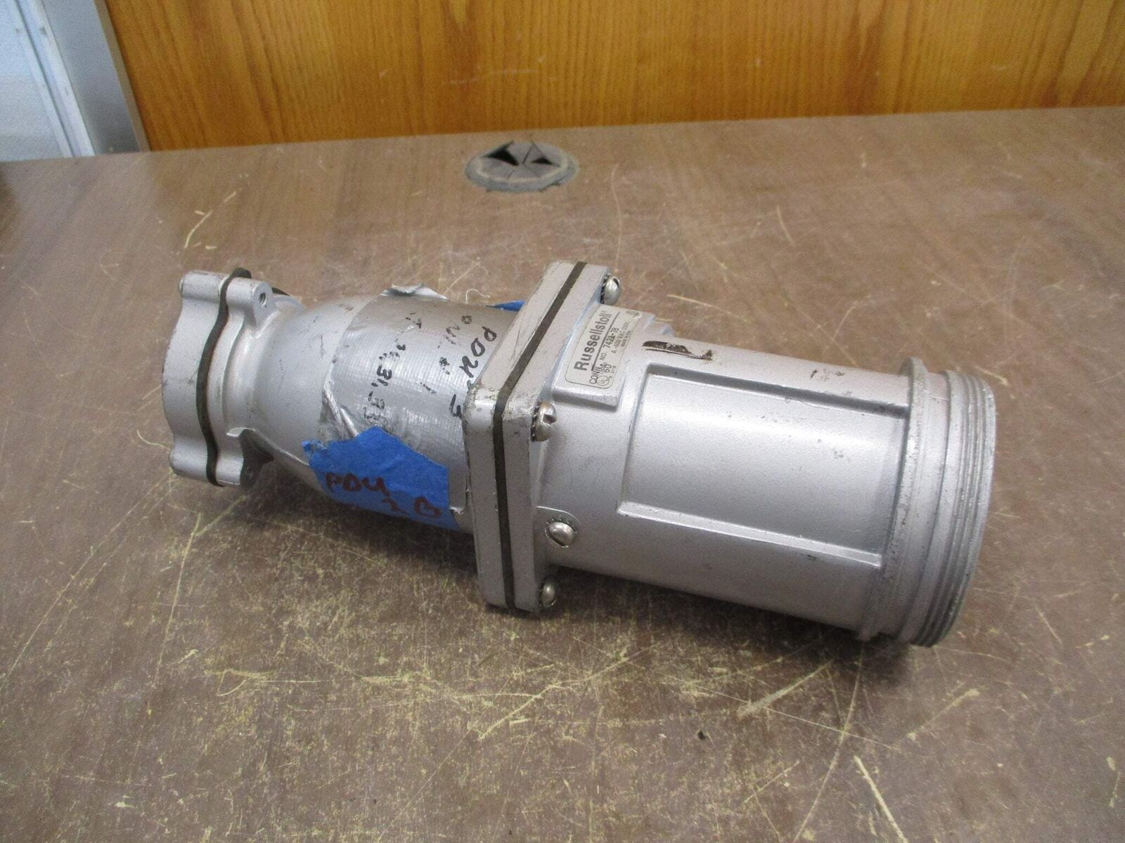 Russellstoll Receptacle 7423-78 60A 600V Conduit End Used