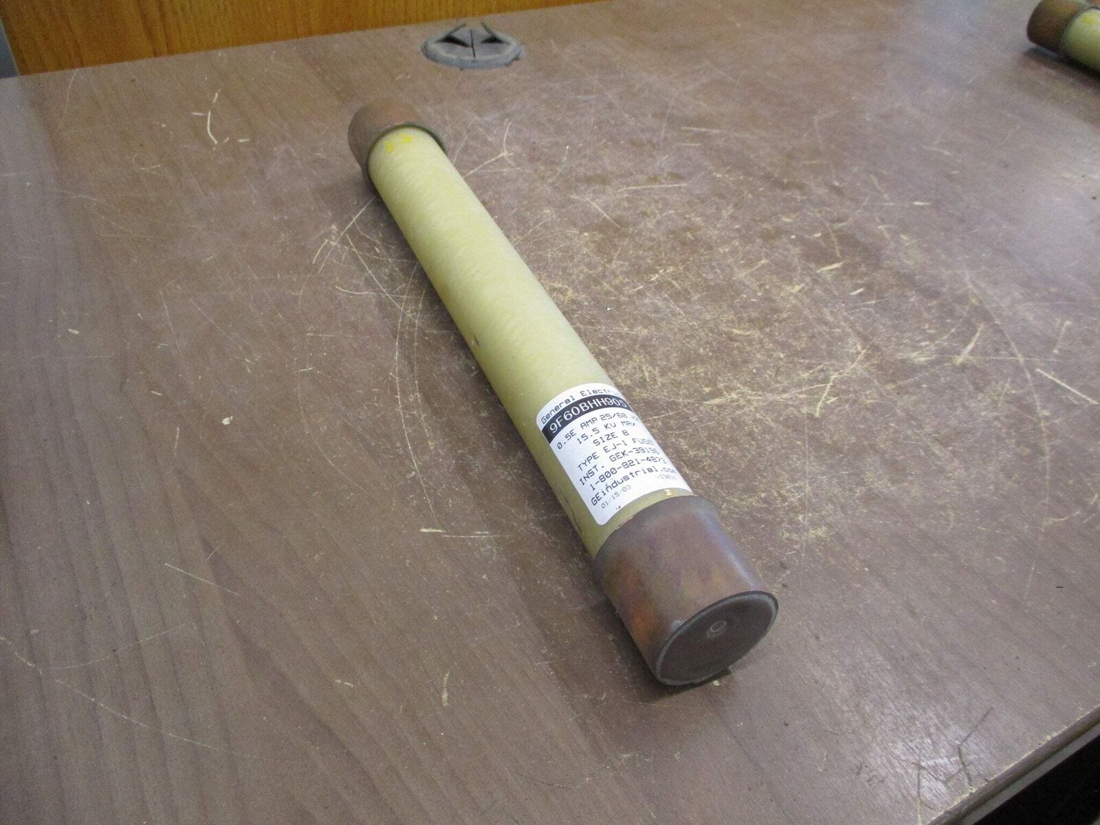 GE Type EJ-1 Fuse 9F60BHH905 0.5E 15.5kV 25/60Hz Used